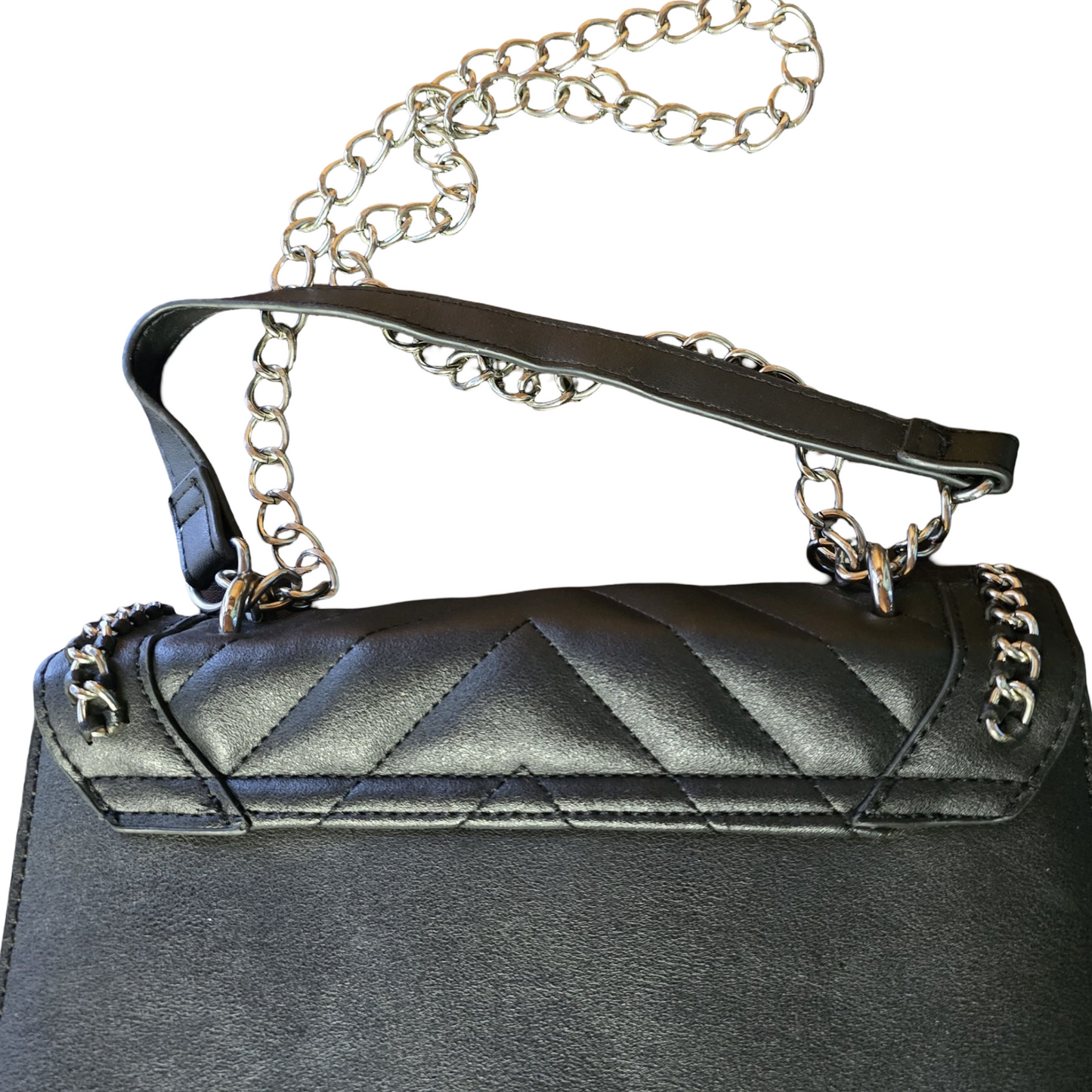 Primark Black Quilted Chain Bag – Popper Close & Dual Strap