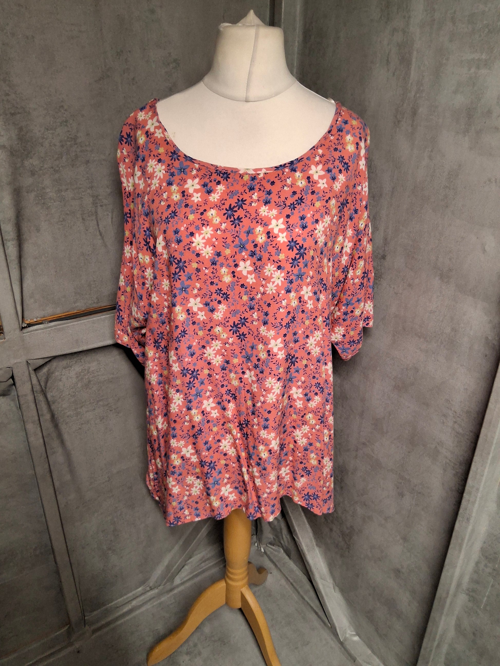 Sugar Crisp Pink Floral Cotton Tunic Top – Size XL (UK 18/20) 🌸
