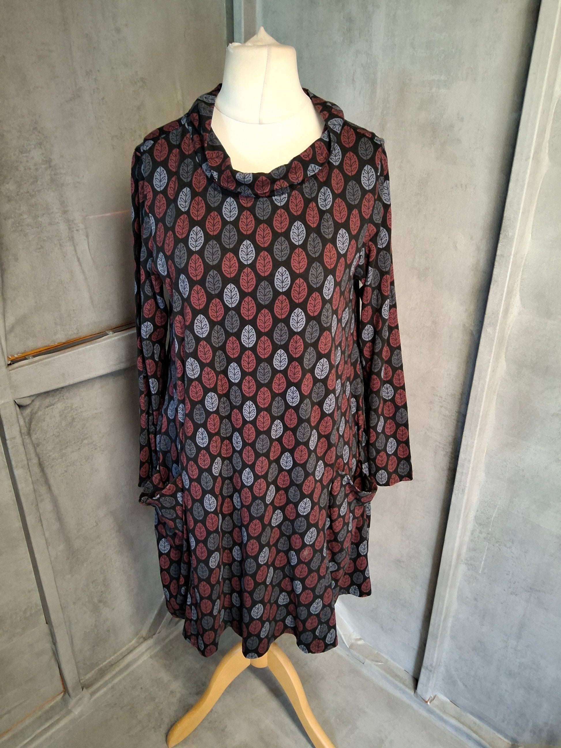 Seasalt Cornwall Sea Oak Dress – Black/Navy/Red – Size 12 – 100% Cotton