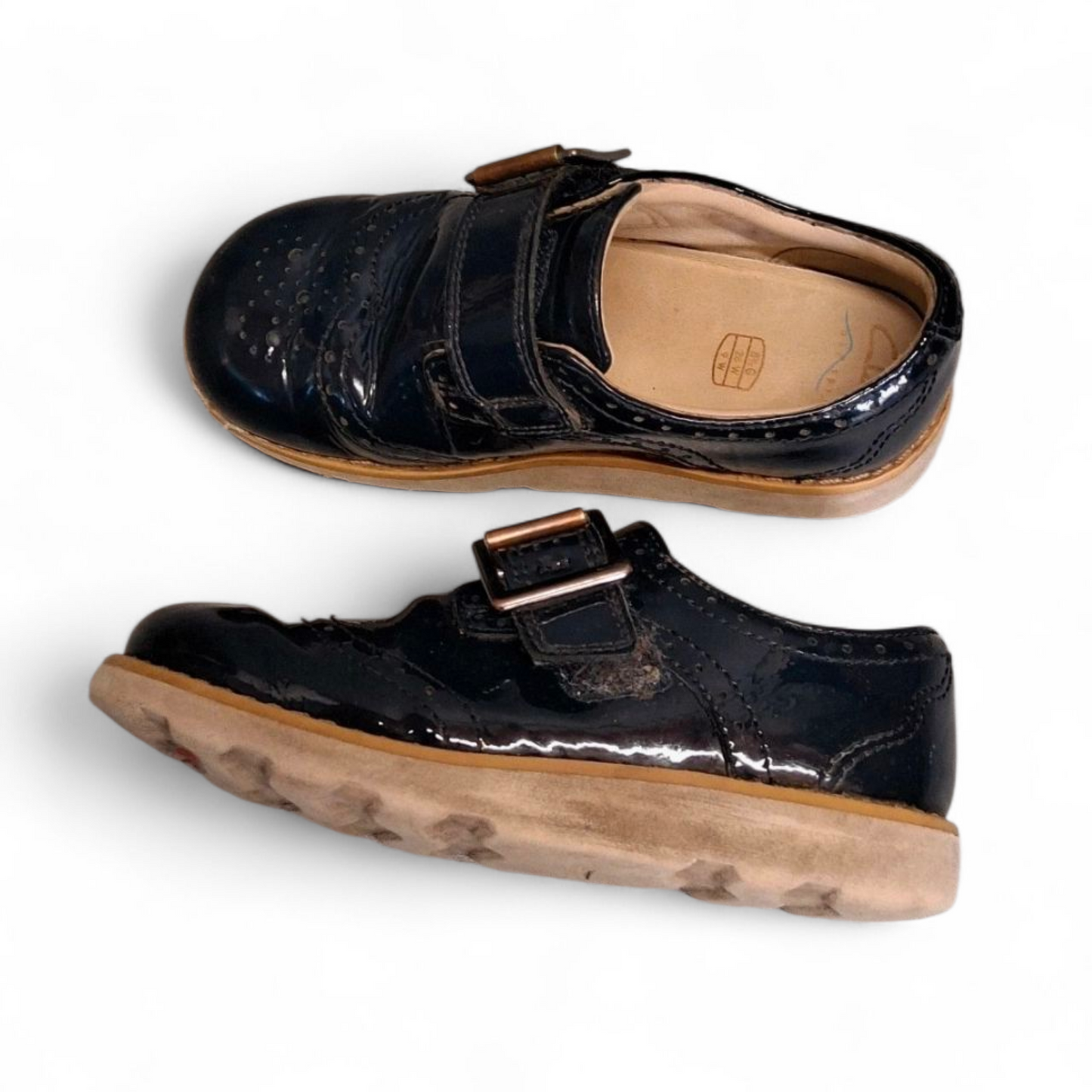 Clarks Navy Patent Brogue Shoes Size 8.5G – Velcro Fastening Kids School Shoes