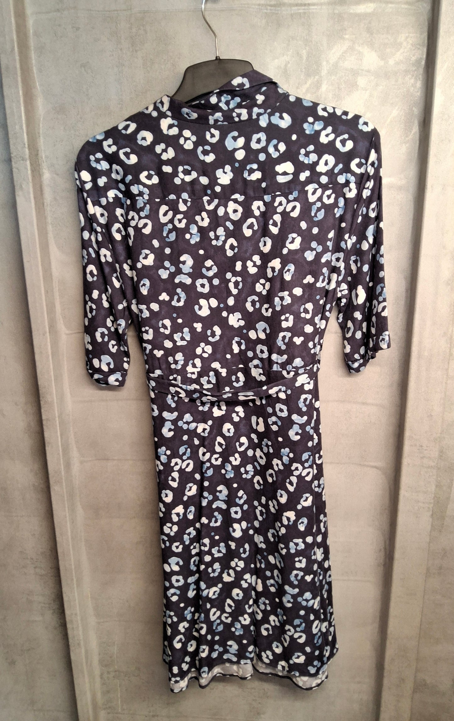 Isabella Oliver Navy Animal Print Maternity Nursing Dress – Size 12, Belted, RRP £129