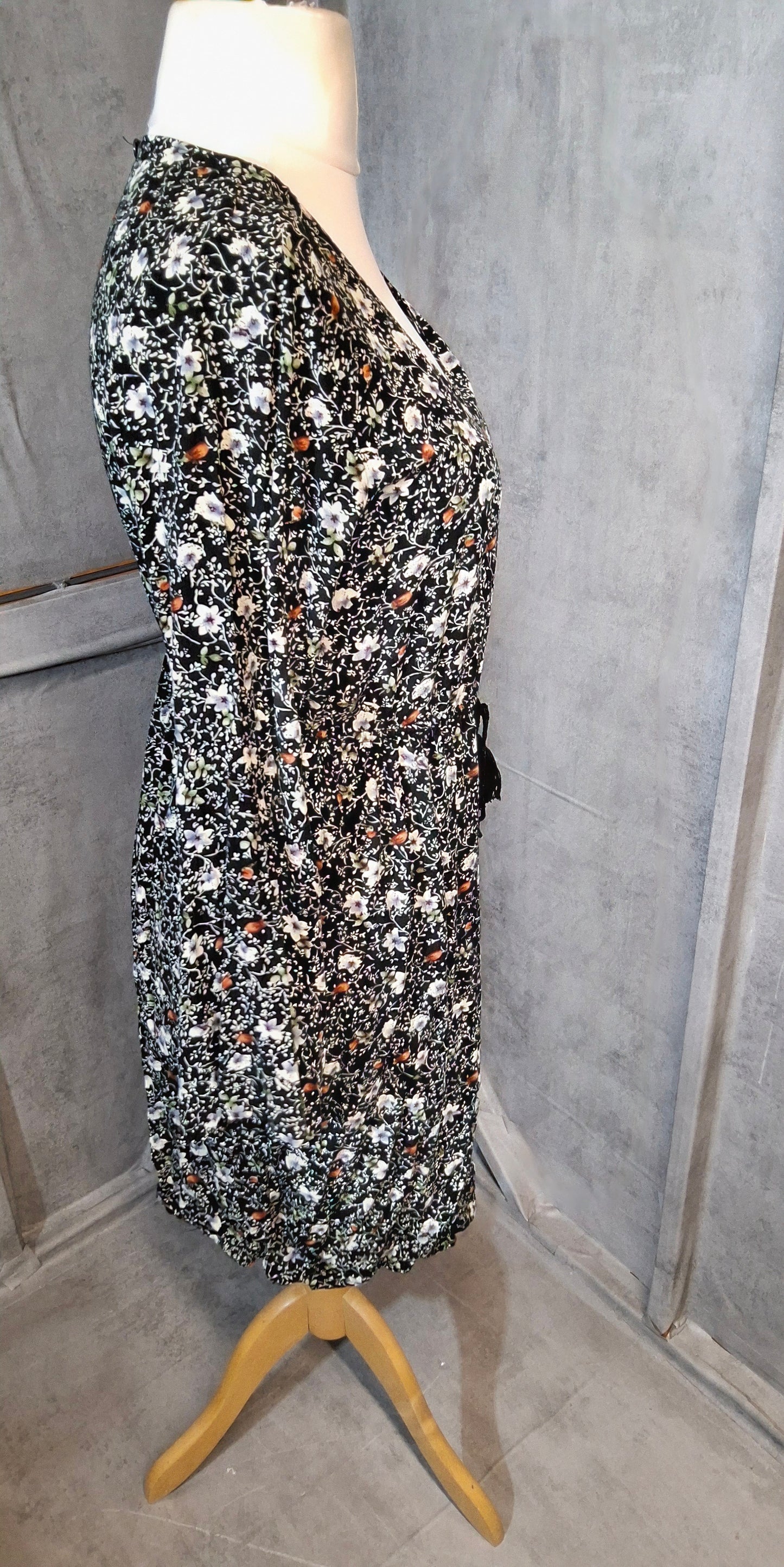 Brave Soul Black Floral Dress – Long Sleeve with Flared Cuffs – Size 10