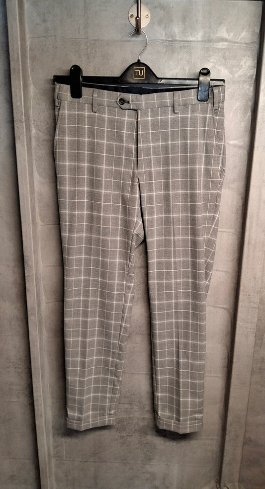 Next Men’s Grey Check Tailored Trousers – Slim Leg – W30