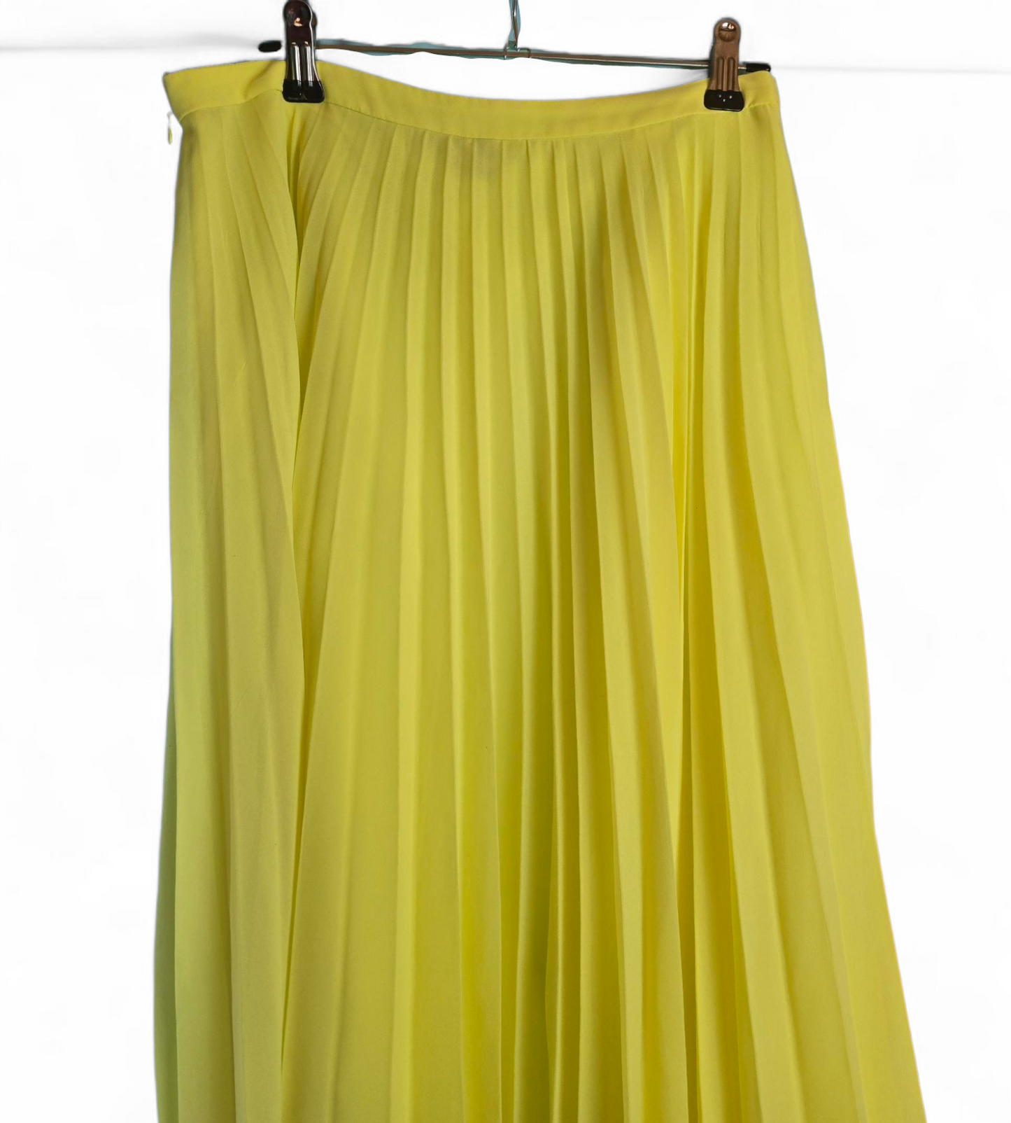 ASOS Yellow Pleated Midi Skirt Size 10 – Lined, Side Zip, Lightweight Polyester, Elegant Style