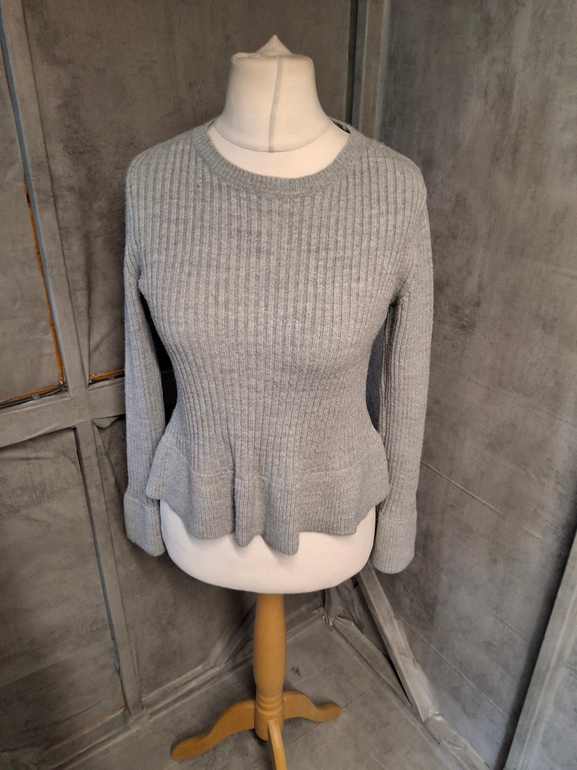 M&S Grey Peplum Knit Jumper – Size 10 – Flared Sleeves
