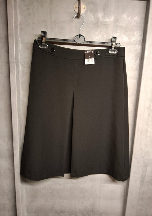 F&F Black Pleated Knee-Length Skirt – Size 10 – BNWT Smart-Casual Classic