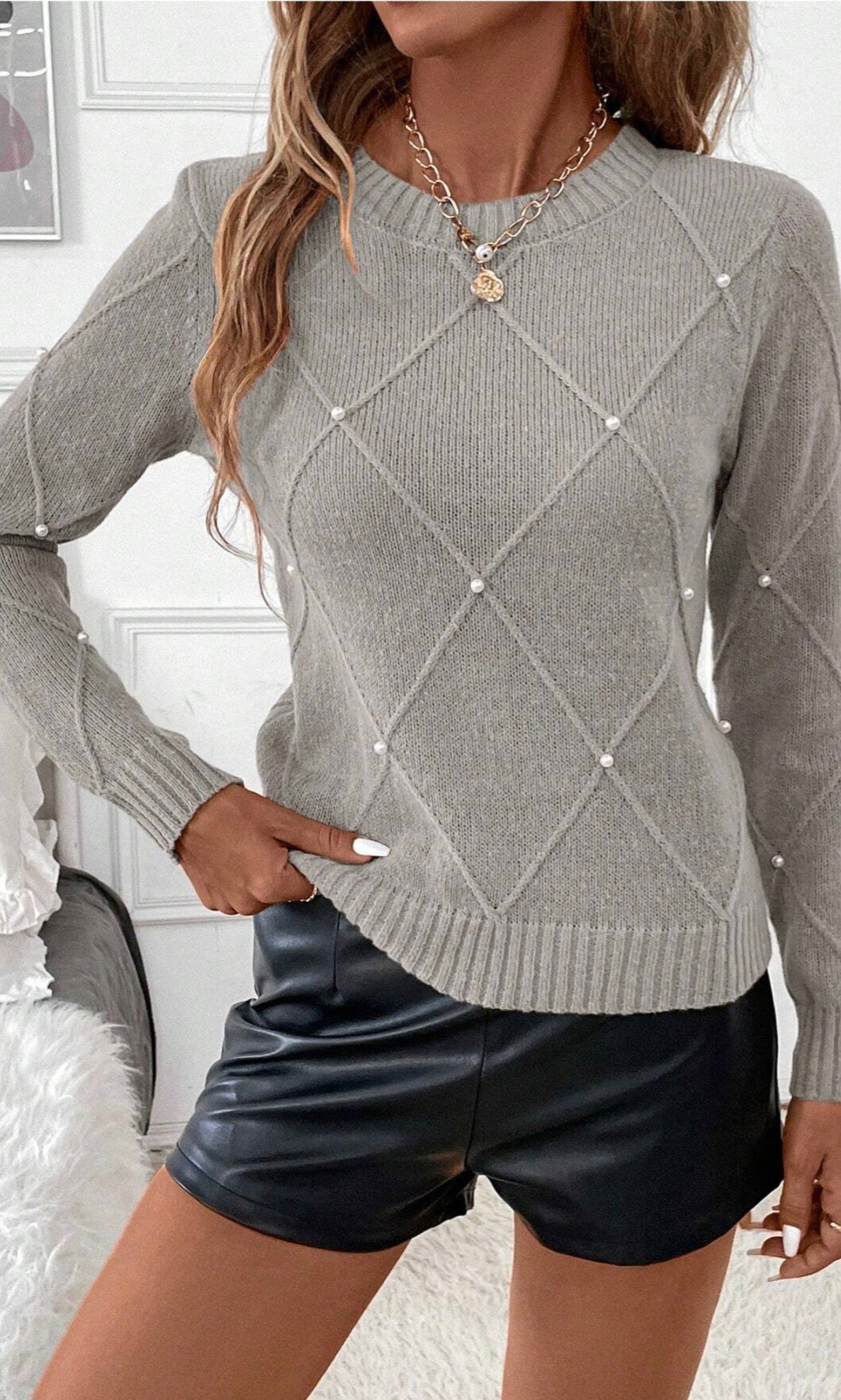 Shein Grey Knit Jumper – Pearl Detail – Size Small (UK size 8) – 100% Polyester