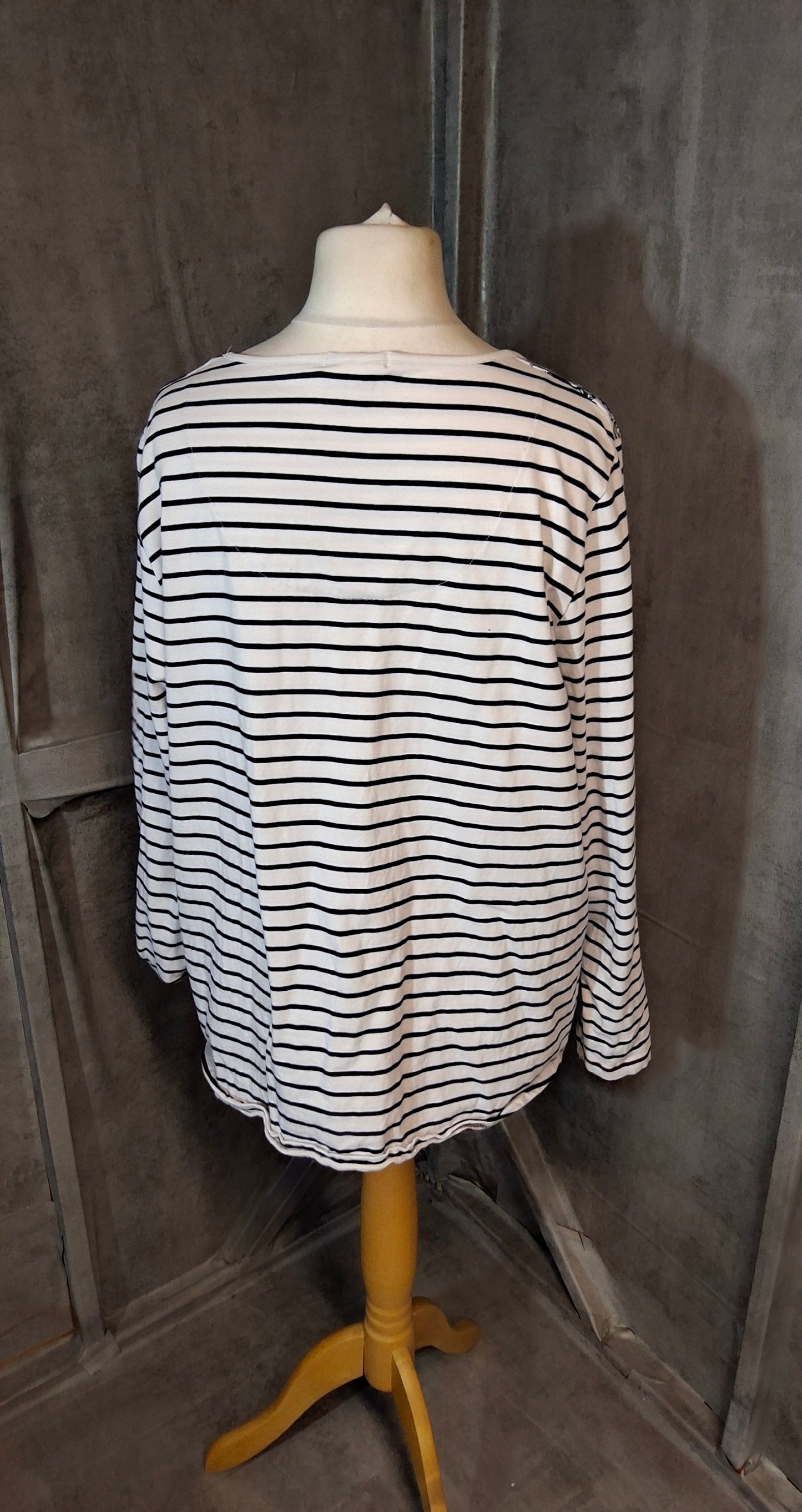 Joe Browns White & Navy Striped T-Shirt with Floral Shoulder Detail – Size 22