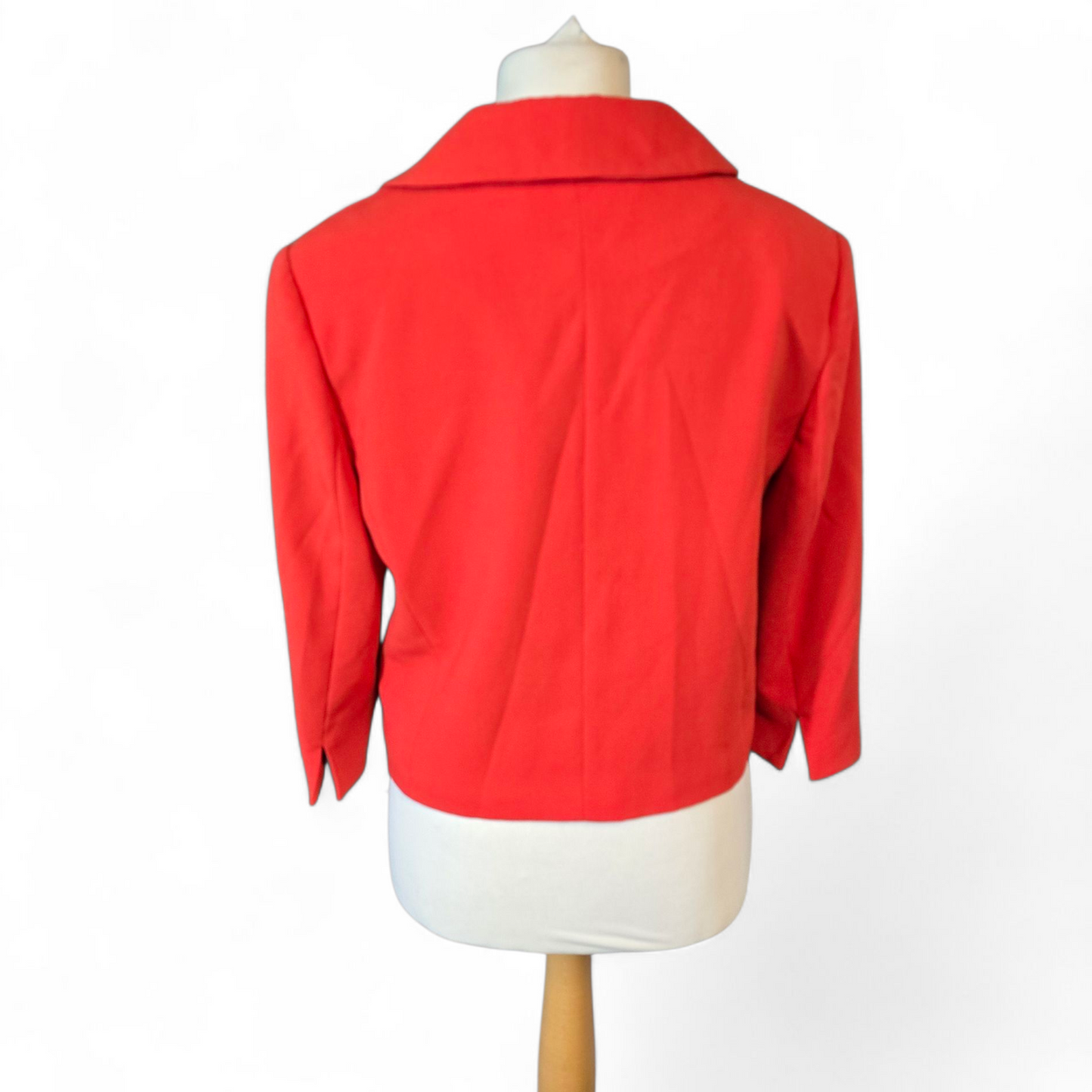 Debenhams Red Cropped Blazer – Size 14 – 3/4 Sleeve with Black Buttons