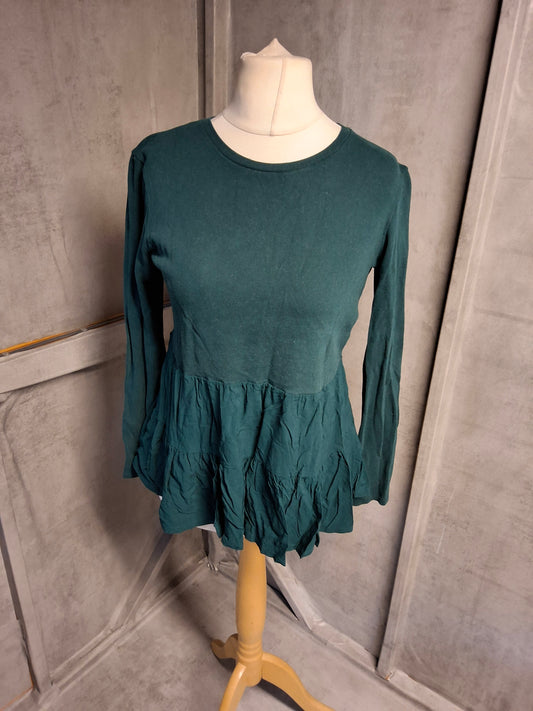 Zara Green Long Sleeve Jumper – Size S (UK 8/10) – Frill Hem Layered Look 💚