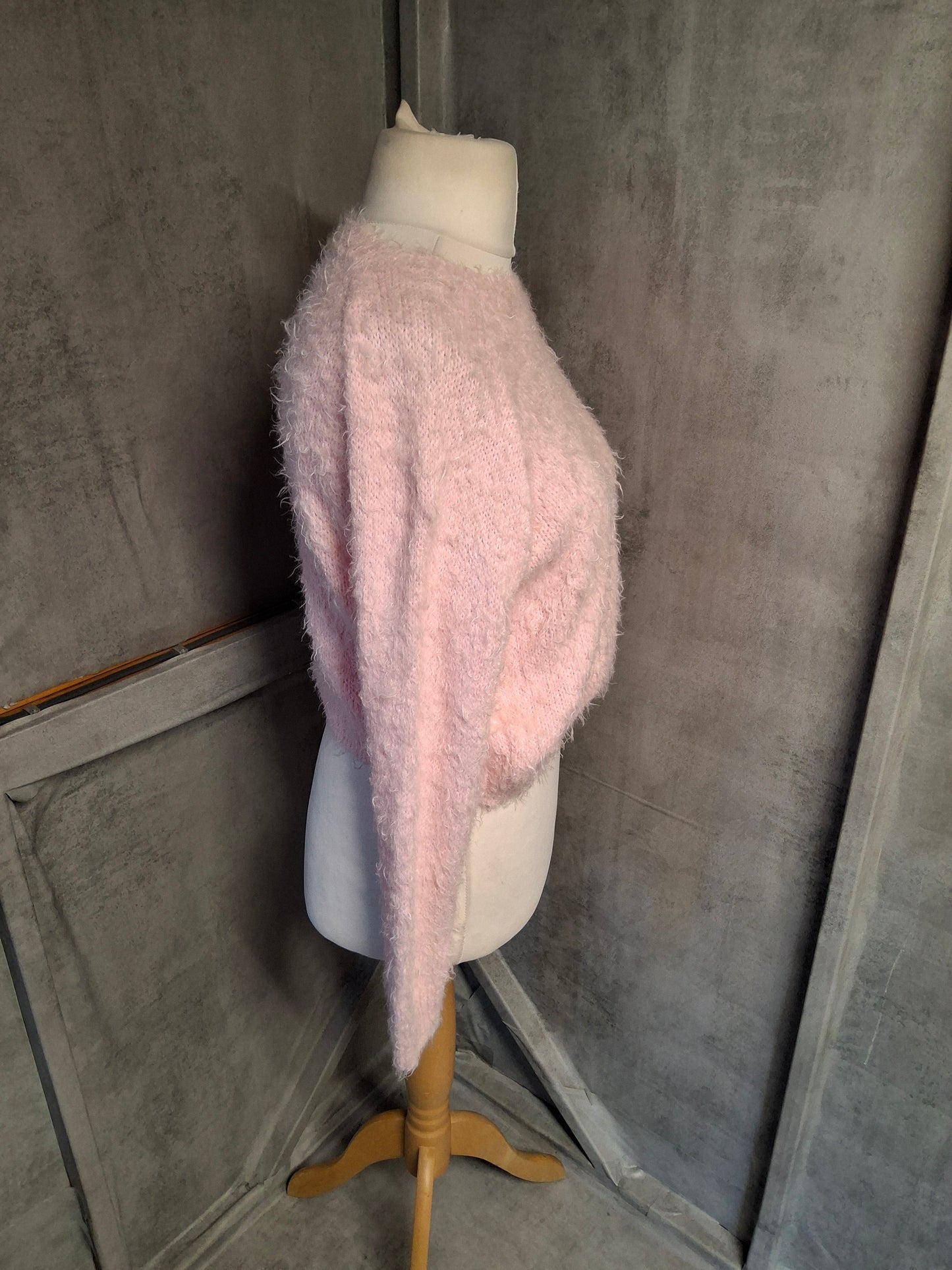 Topshop Baby Pink Shaggy Cropped Jumper – Size 10