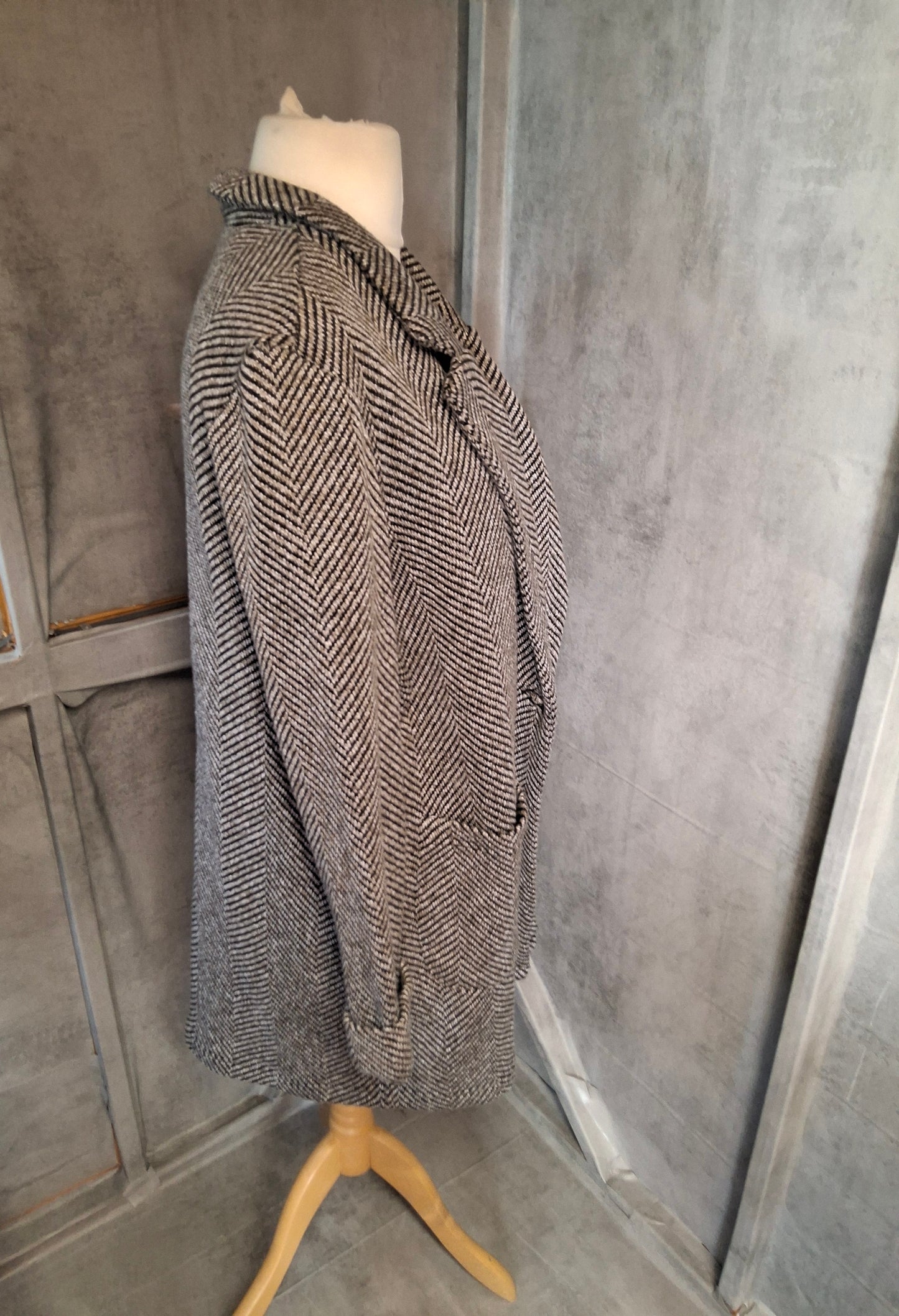 Matalan Black & Grey Midi Blazer Jacket – Size 18
