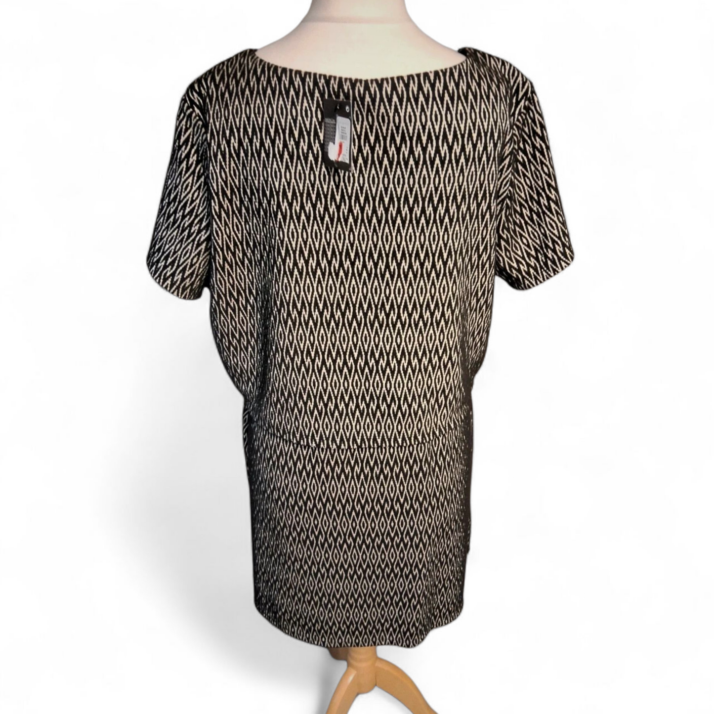 Primark Black & Beige Layered Pattern Dress – Size 18 – BNWT – Smart-Casual Style for Work or Outings
