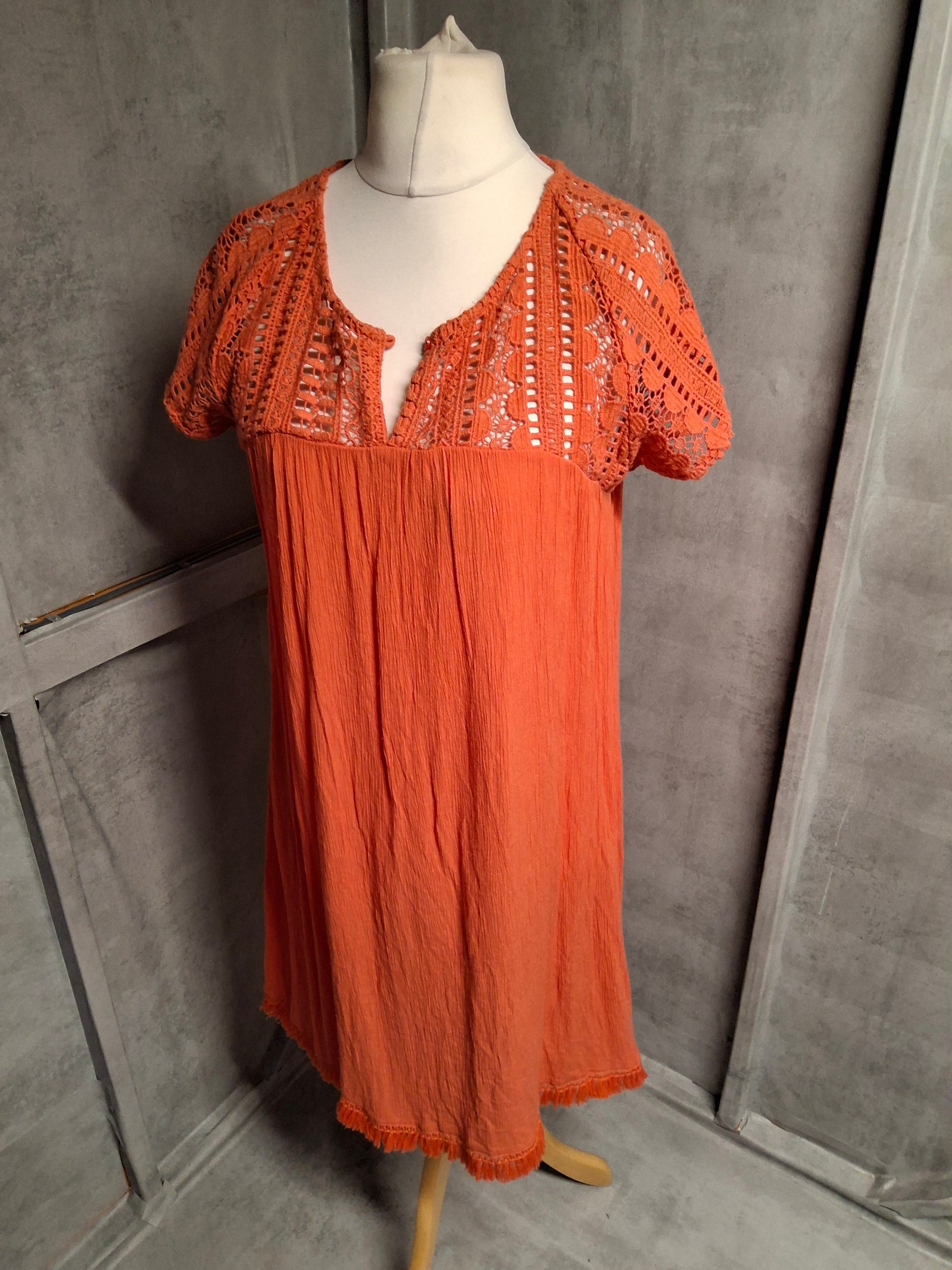 Next Coral Crochet Detail Crinkle Dress – Size 12 – Lightweight Knee-Length Summer Style
