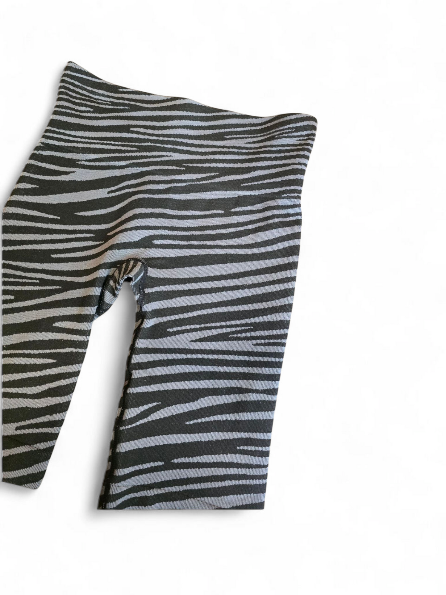 Primark grey & black zebra print cycle shorts xs 6/8