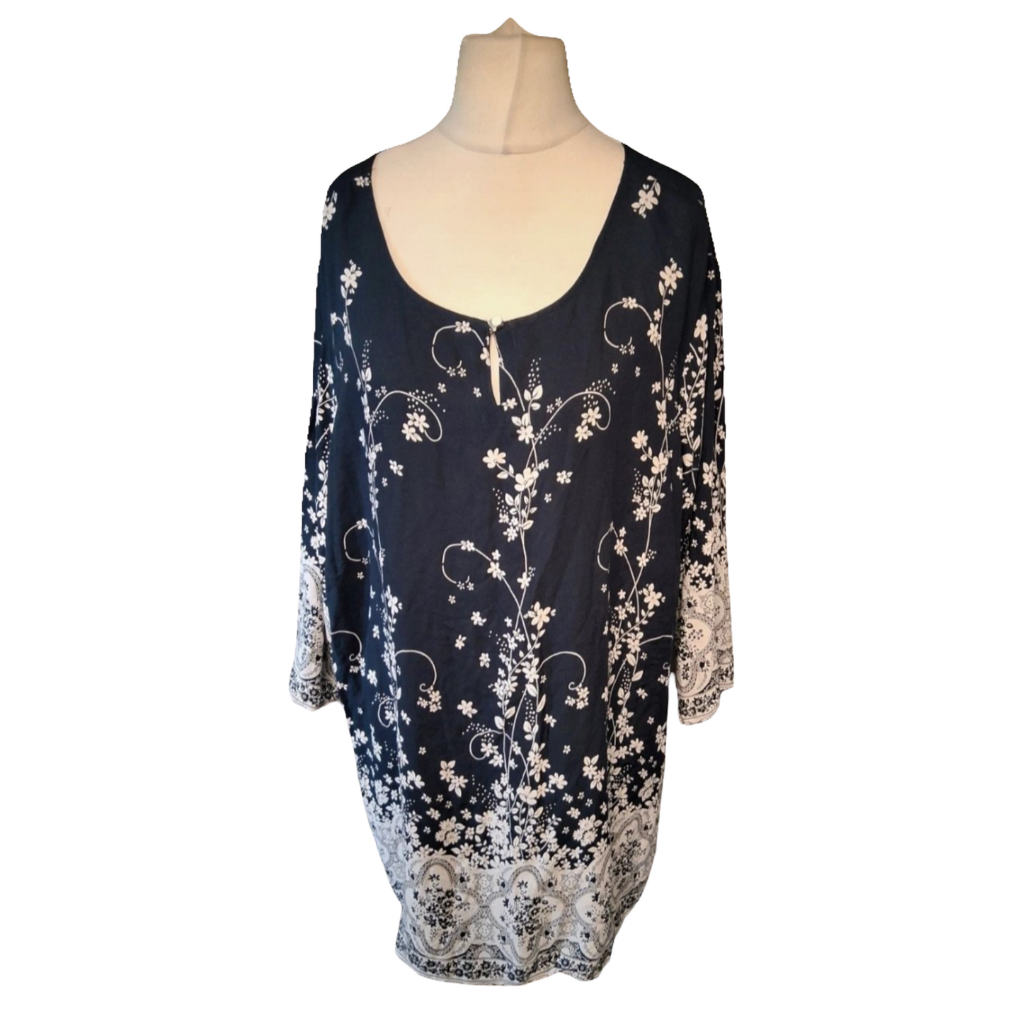 Damart Navy & White Floral Tunic Top – Size 26 – ¾ Sleeves – 100% Viscose