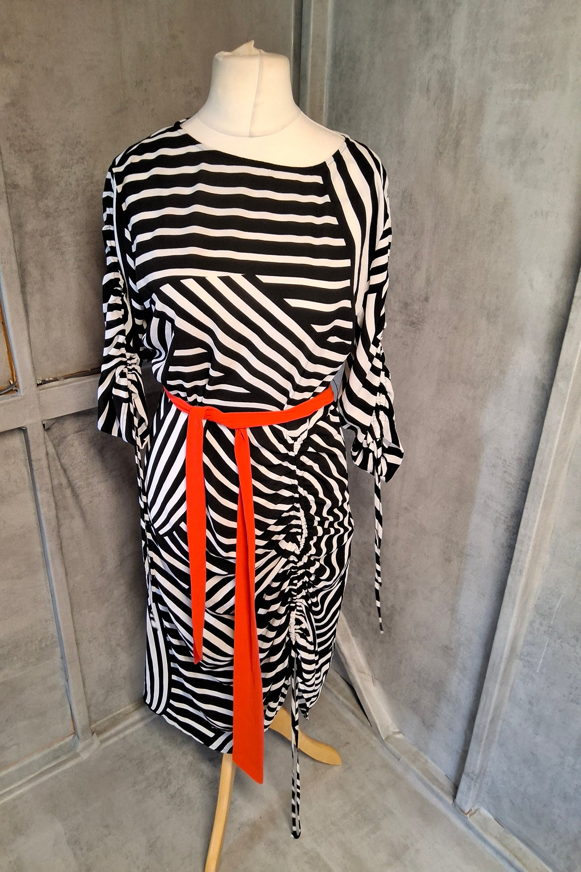Studio by Preen Graphic Stripe Midi Dress – Size 12
