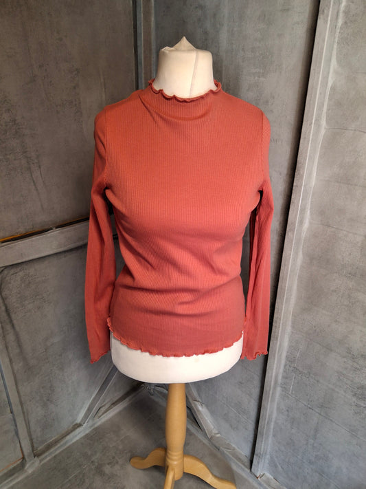 George Pink/Coral Ribbed High Neck Long Sleeve Top – Size 10