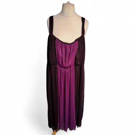 Lilly & Rose Two-Tone Purple Pleated Formal Dress – Size 28 – Evening Elegance