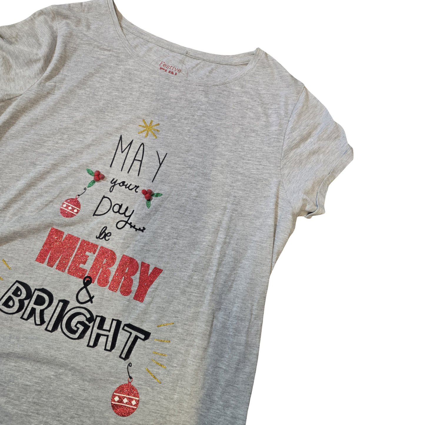 Matalan Grey Christmas T-Shirt – Relaxed Fit – Size M (Fits size 14/16)