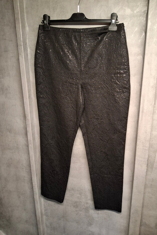 Autograph Black Patterned Slim Leg Trousers – Size 10 – High Waisted Elegance