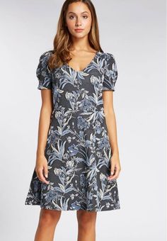 Next Blue & Navy Floral Flared Knee-Length Dress – Size 12 Regular – V-Neck – Short Sleeve – Polyester/Viscose