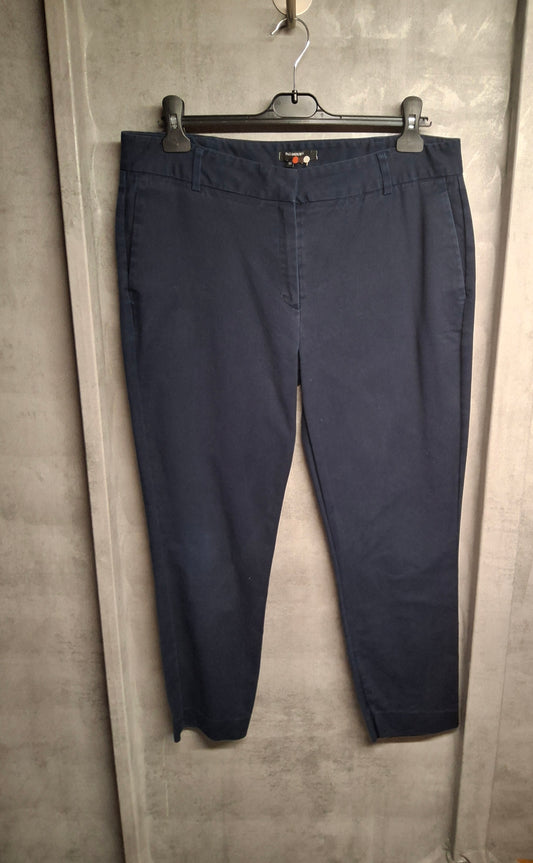 Paramour Navy Skinny Trousers – Size 18 – Workday to Weekend