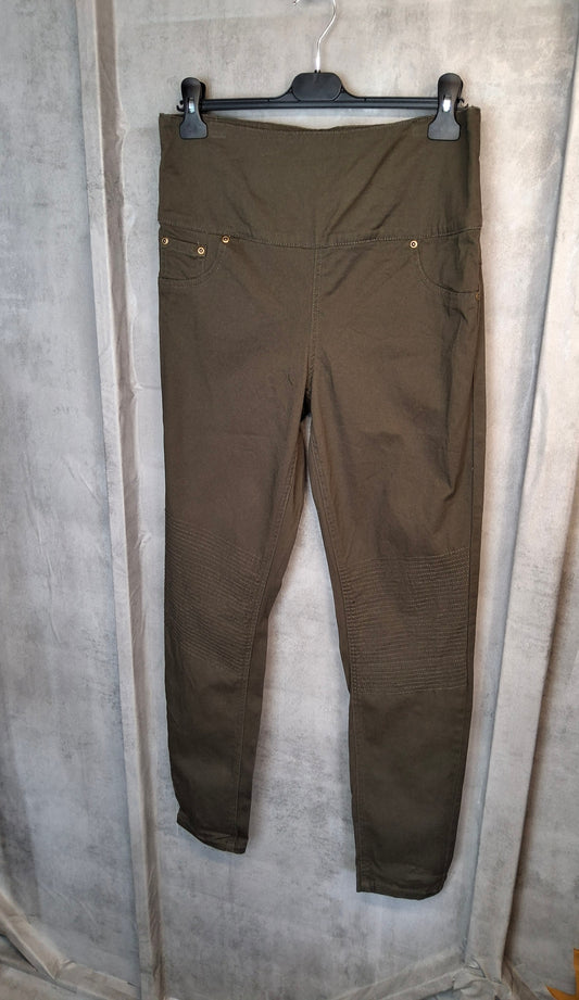 Dark Khaki Skinny Jeans – High Waisted Size 14/16 | Comfy & Cool 🍃