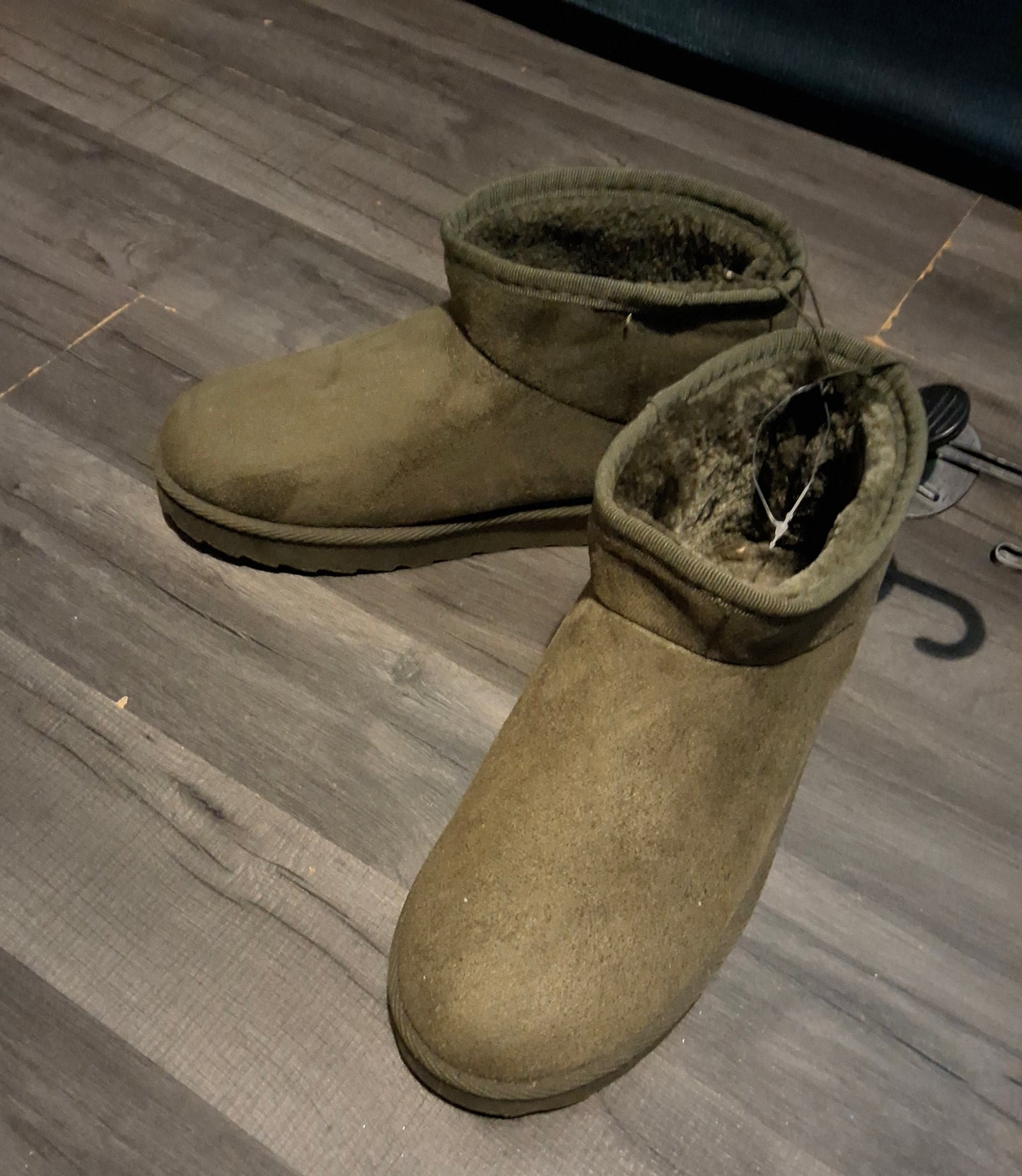 Primark Khaki Green Suede Ankle Boots – Size 6 – NWT