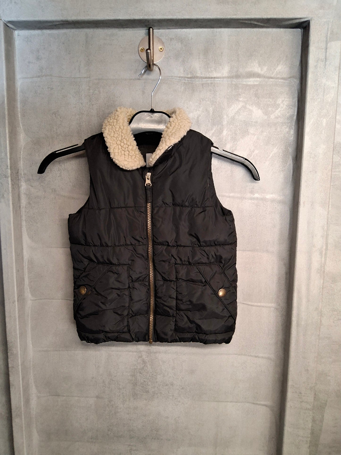 Next Boys Black Gilet with Sheepskin Collar – Age 3-4 Years