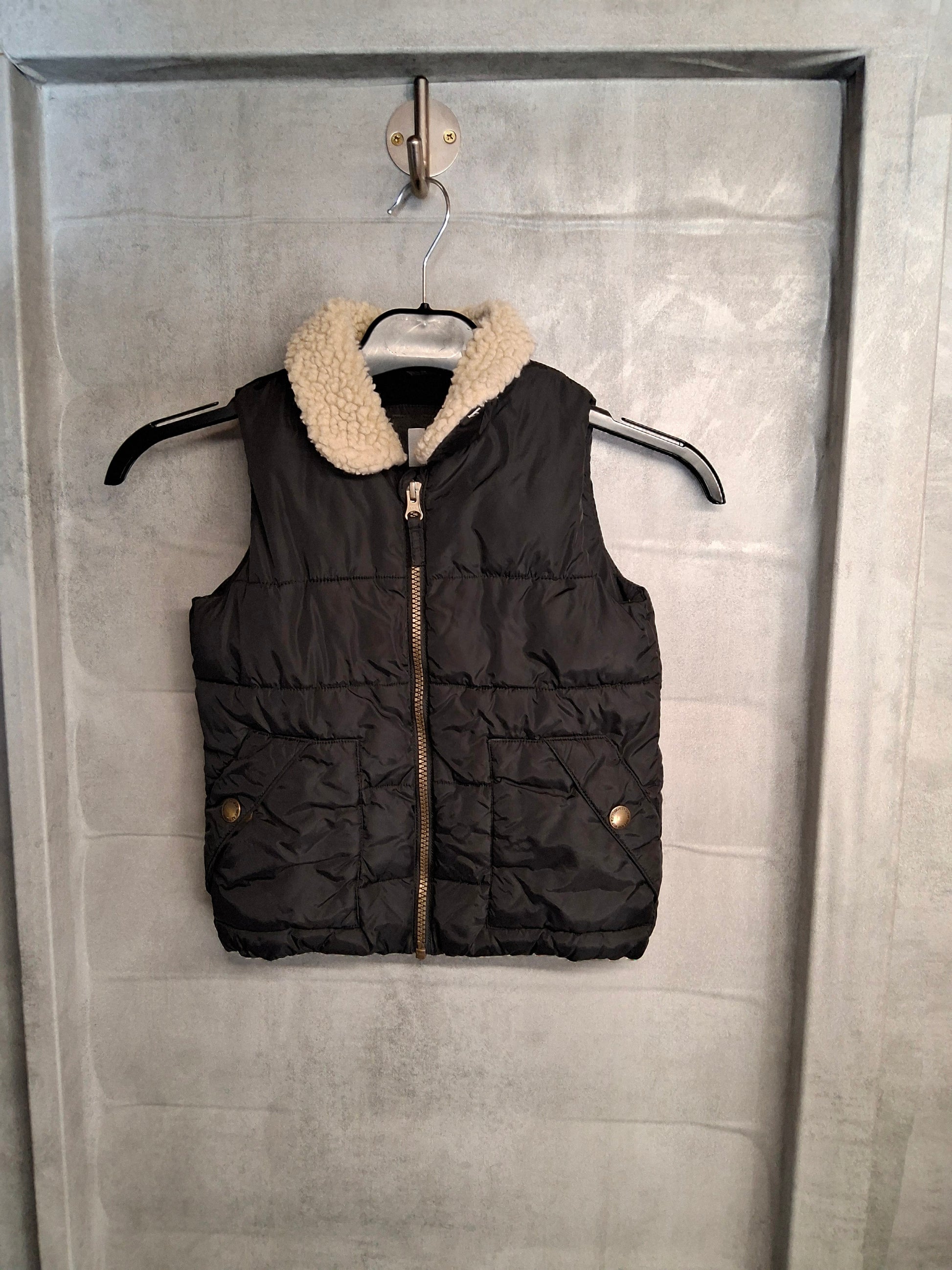 Next Boys Black Gilet with Sheepskin Collar – Age 3-4 Years