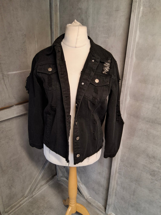Prettylittlething Black Distressed Denim Jacket – Size M (UK 10/12) – Street Style Edge
