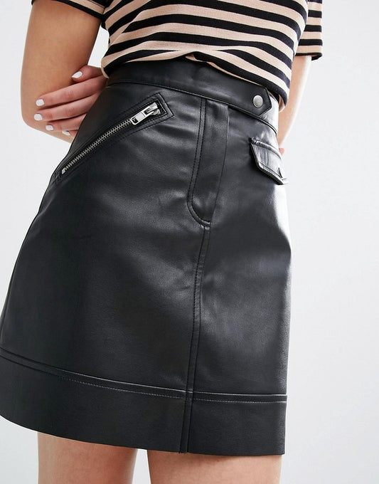 Monki Black Faux Leather Mini Skirt – Size 10 (EUR 38)