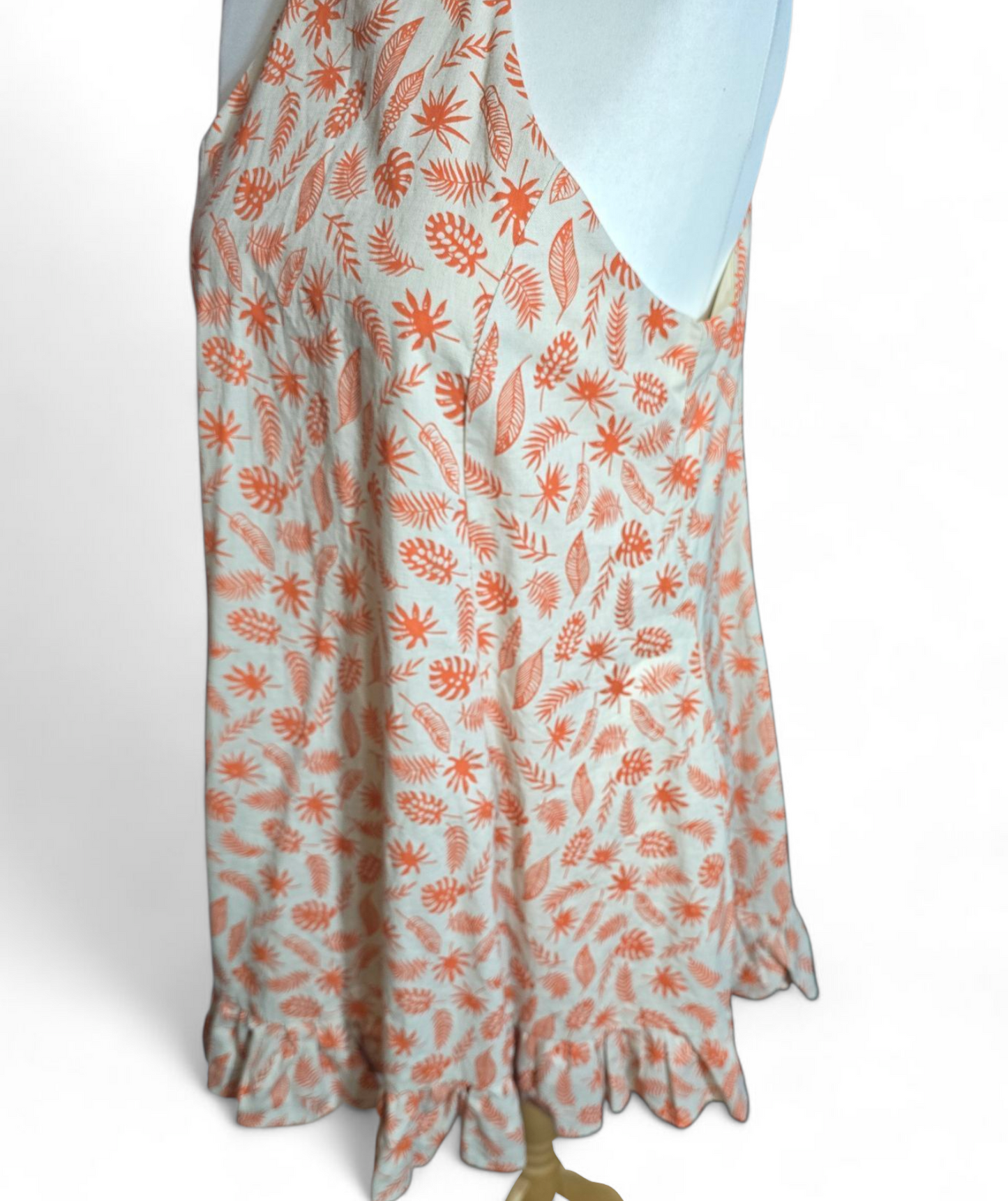Glamorous Beige & Orange Floral Dress Size 14 – Sleeveless, Frilly, Button Back, Knee Length