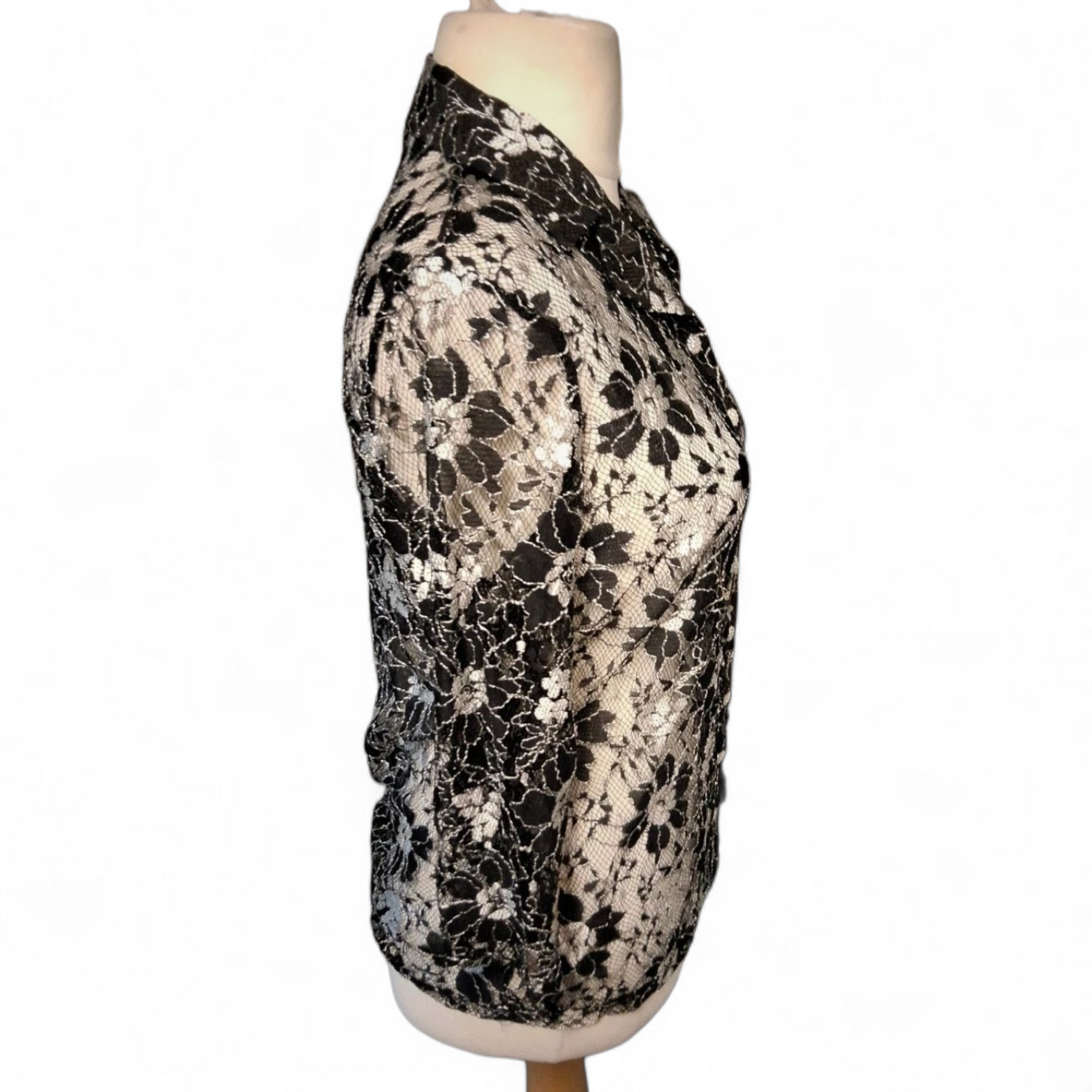 Michelle Hope Black & White Floral Lace Shirt – Size 10/12