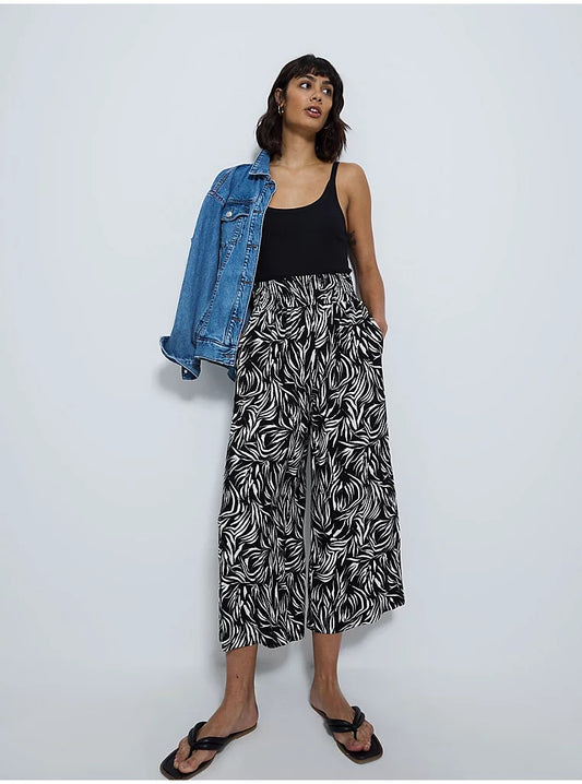 George Zebra Print Cropped Flared Trousers – Size 18 – Wild but Comfy