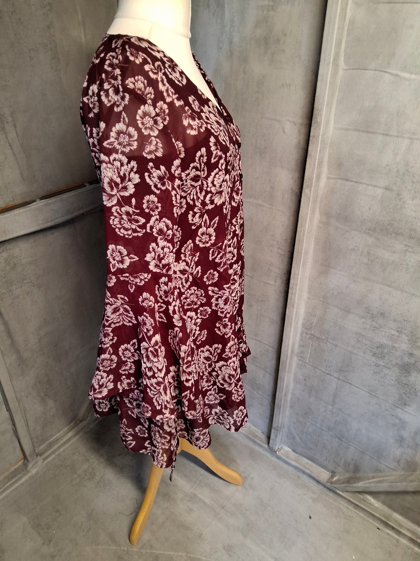 Brave Soul Burgundy & White Floral Dress – Size M (size 10/12)