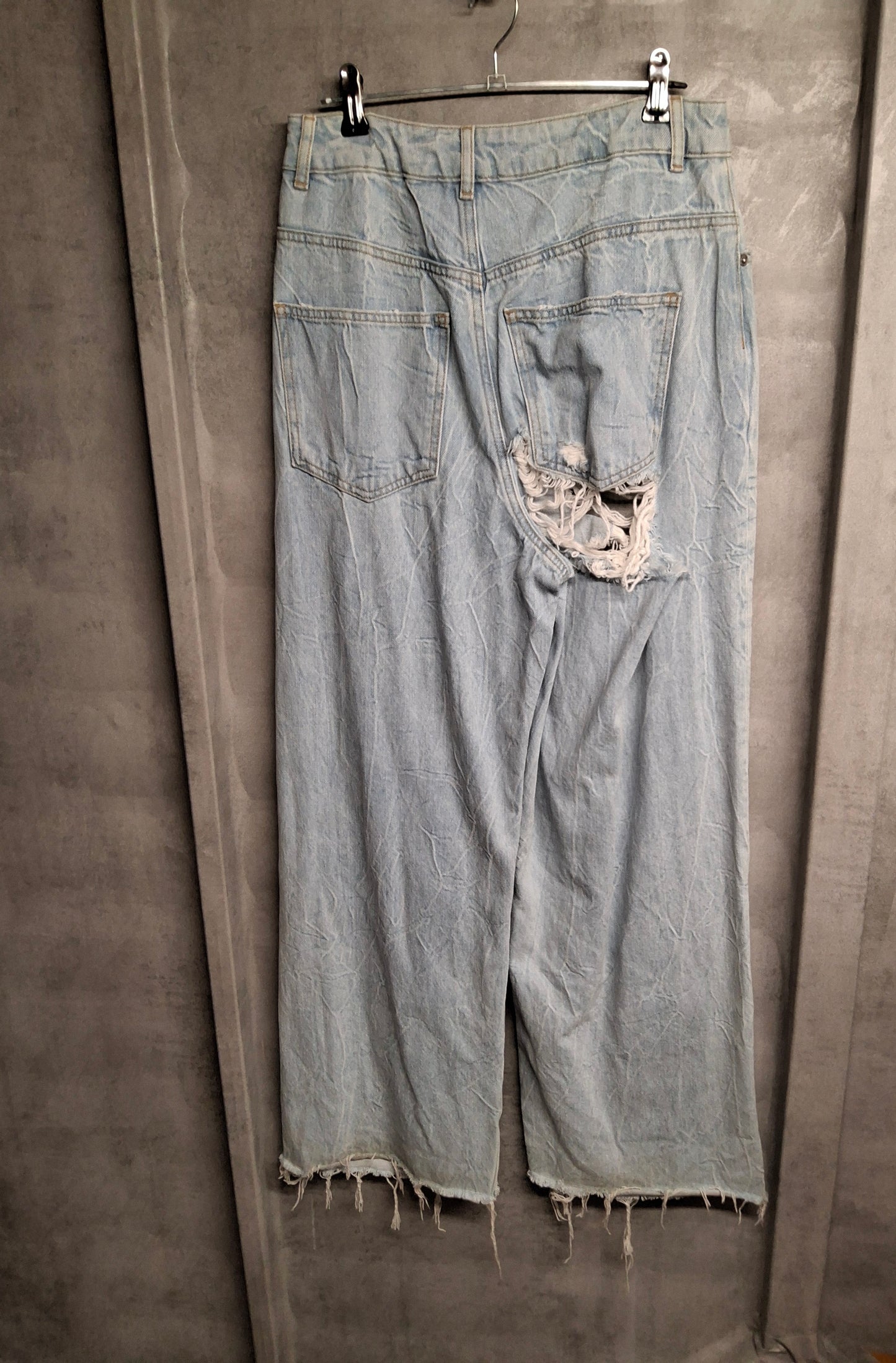 ASOS Light Blue Distressed Wide-Leg Jeans – Size 6/8 – 90s Grunge Cool