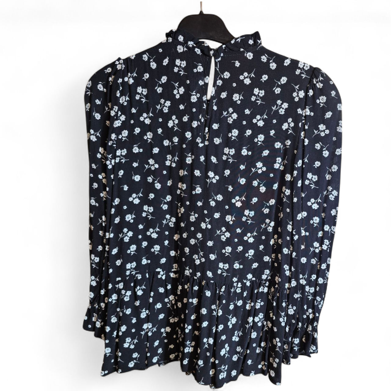 Nobody's Child black white floral long sleeved peplum top size 10