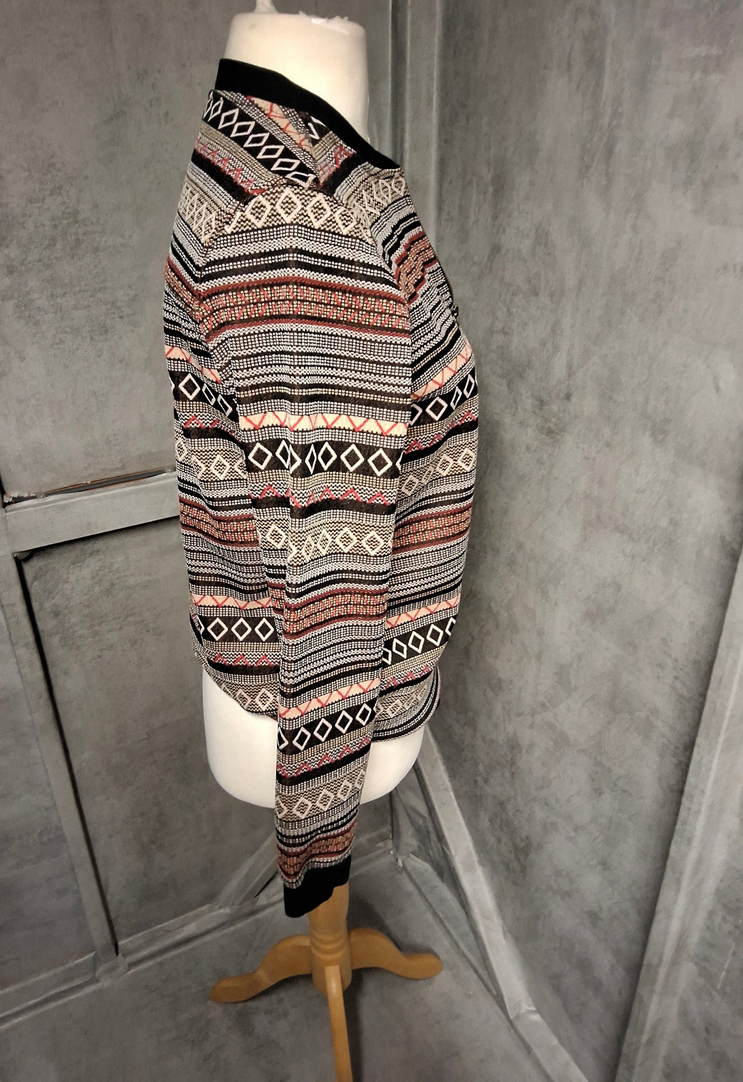 Next Zip-Up Patterned Cardigan – Size 12, Bold, Lightweight & Chic