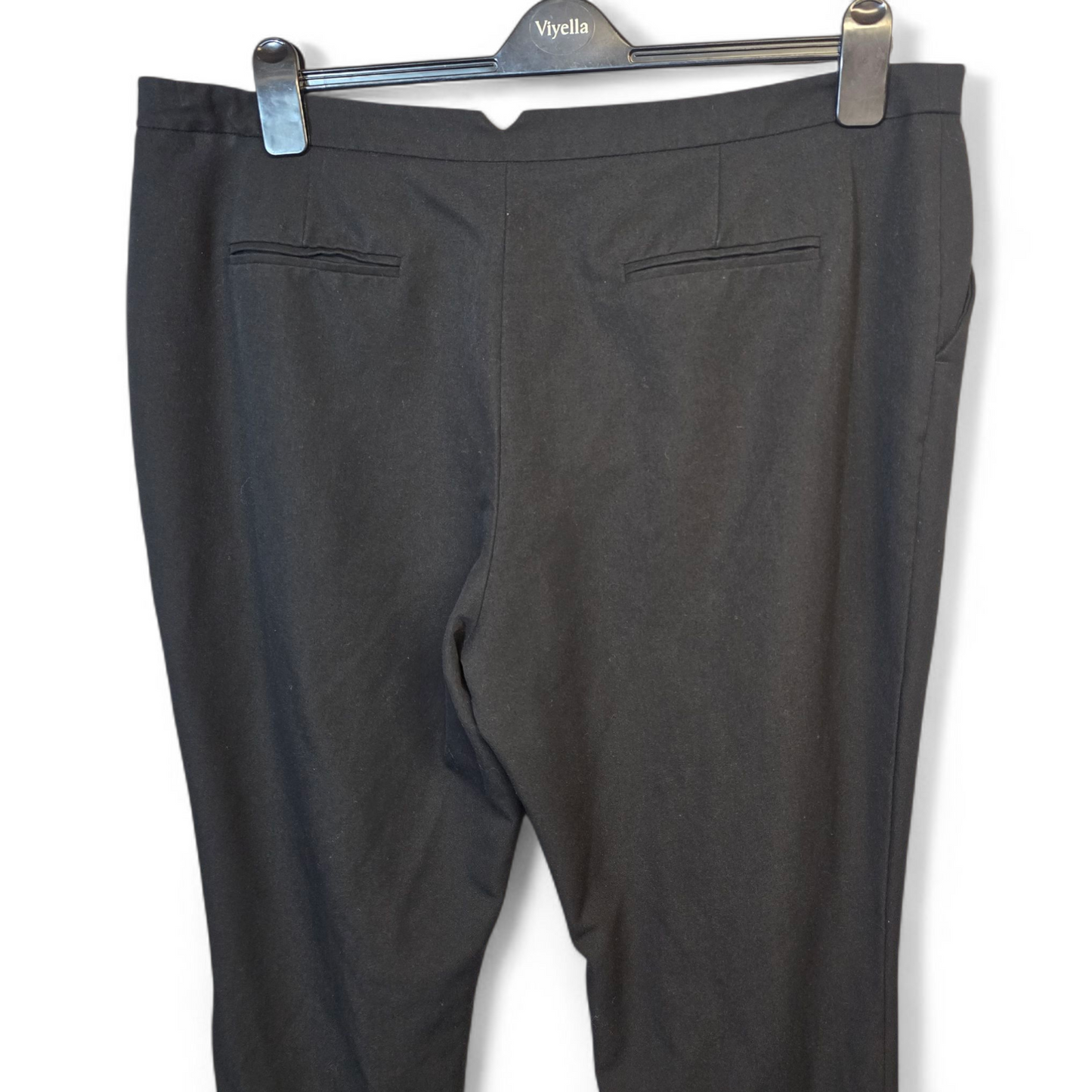 Matalan Black Slim Work Trousers – Size 20 – 29” Inside Leg with Pockets