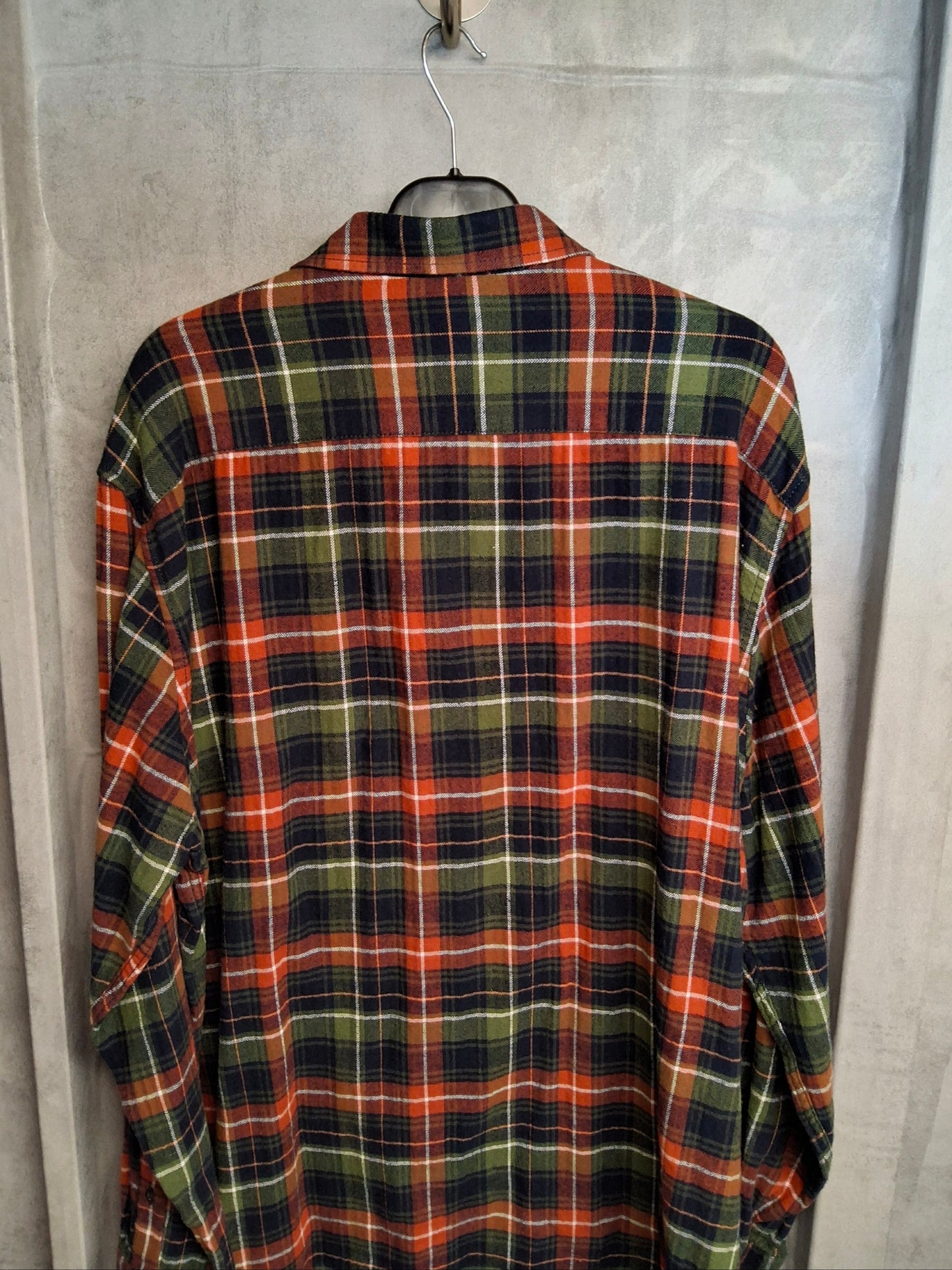 King’s Road Navy, Red & Green Checked Shirt – Men’s 2XL – 100% Cotton