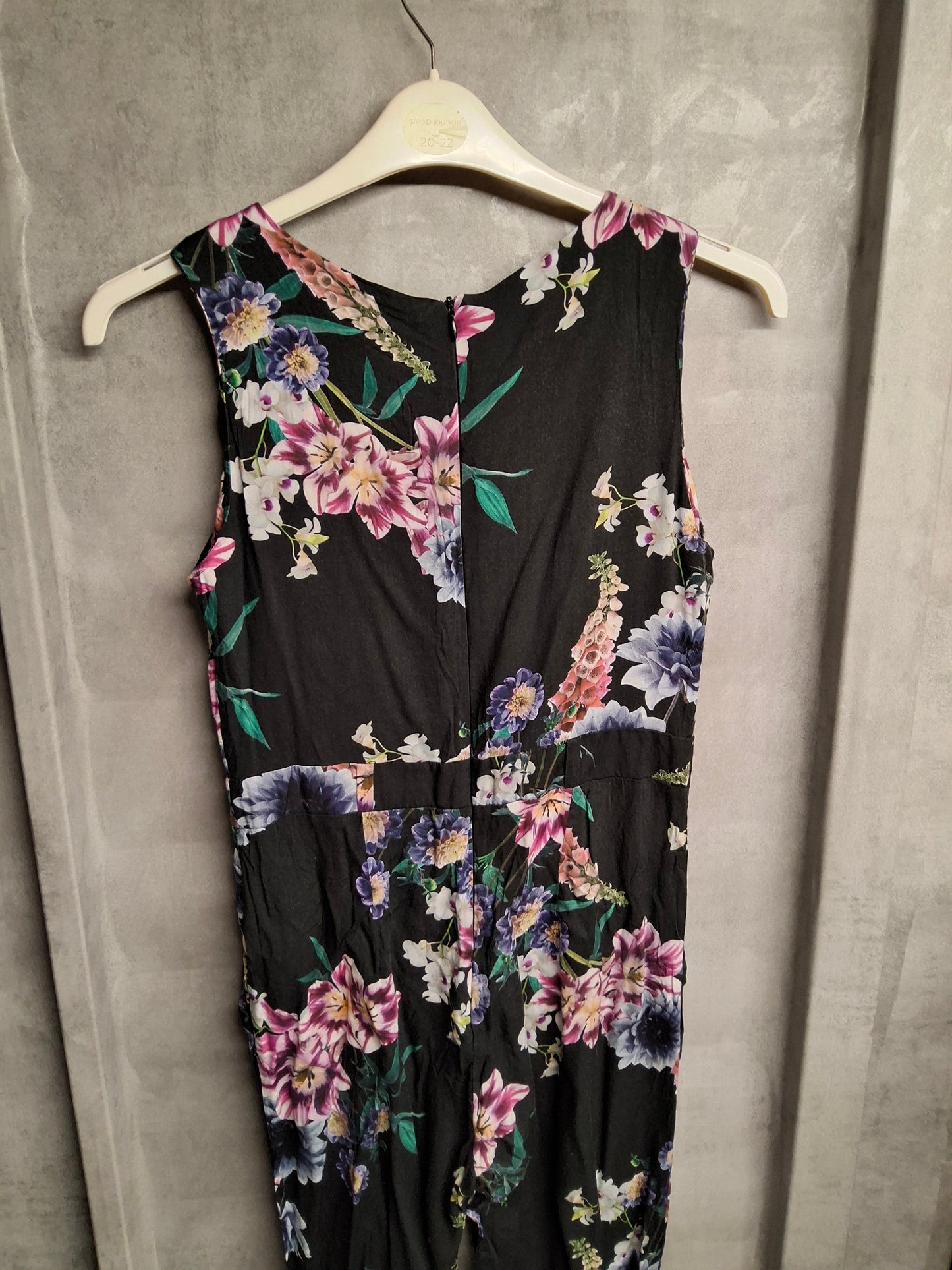 Wallis Black Floral Skinny-Leg Jumpsuit – Size 10 – Cut-Out Detail – 100% Viscose – Summer Ready