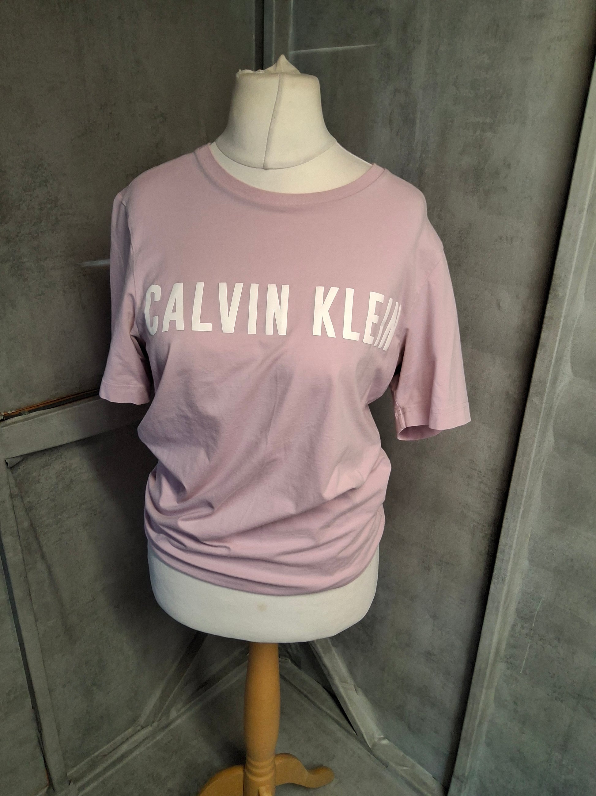 Calvin Klein Performance Pink Logo Tee – Size S (8/10)