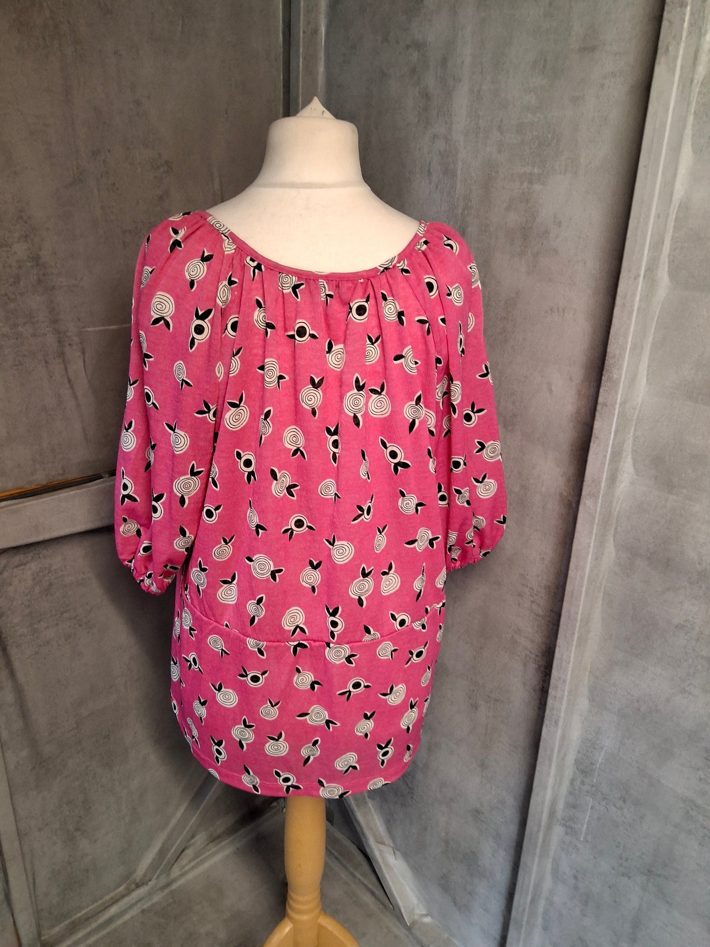 Celia Birtwell for Next Pink ¾ Sleeve Waist Tie Top – Size 18