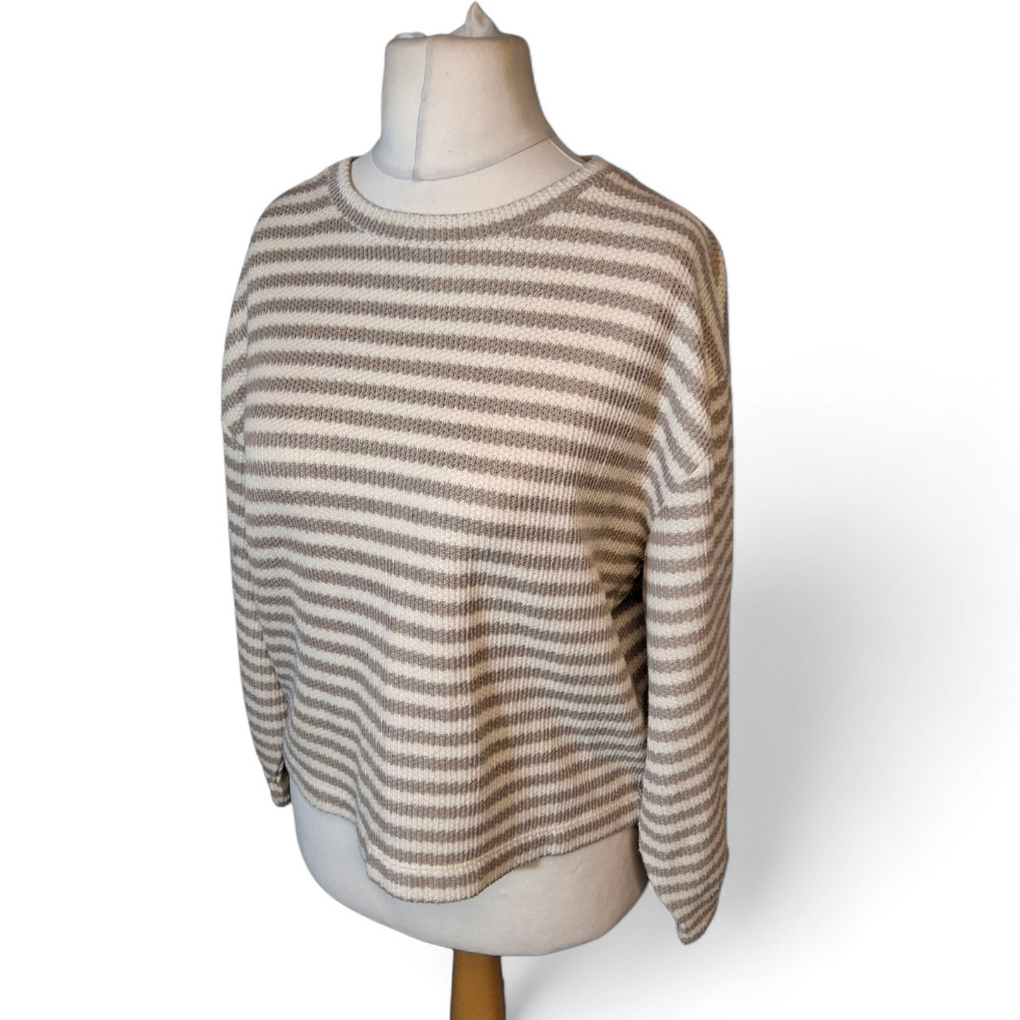 Matalan Petite Beige & White Striped Jumper – Size M (size 10/12)