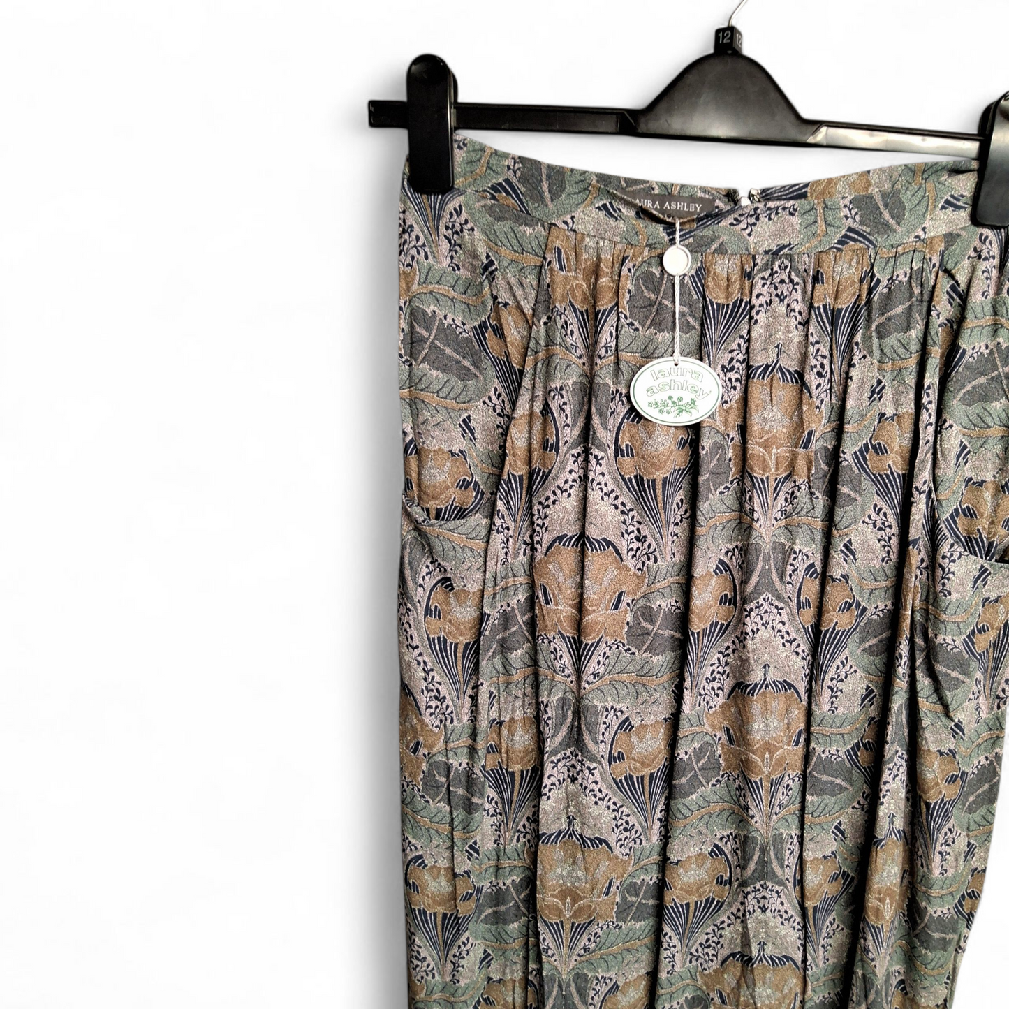 Laura Ashley Green Grey Floral Print Skirt – Size 12 – Viscose Lined