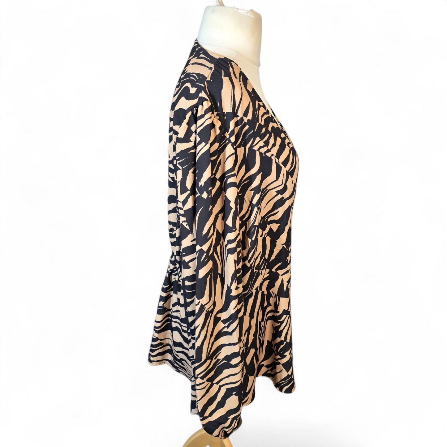 Dorothy Perkins Brown & Black Animal Print Wrap Peplum Top – Long Sleeve – Size 26