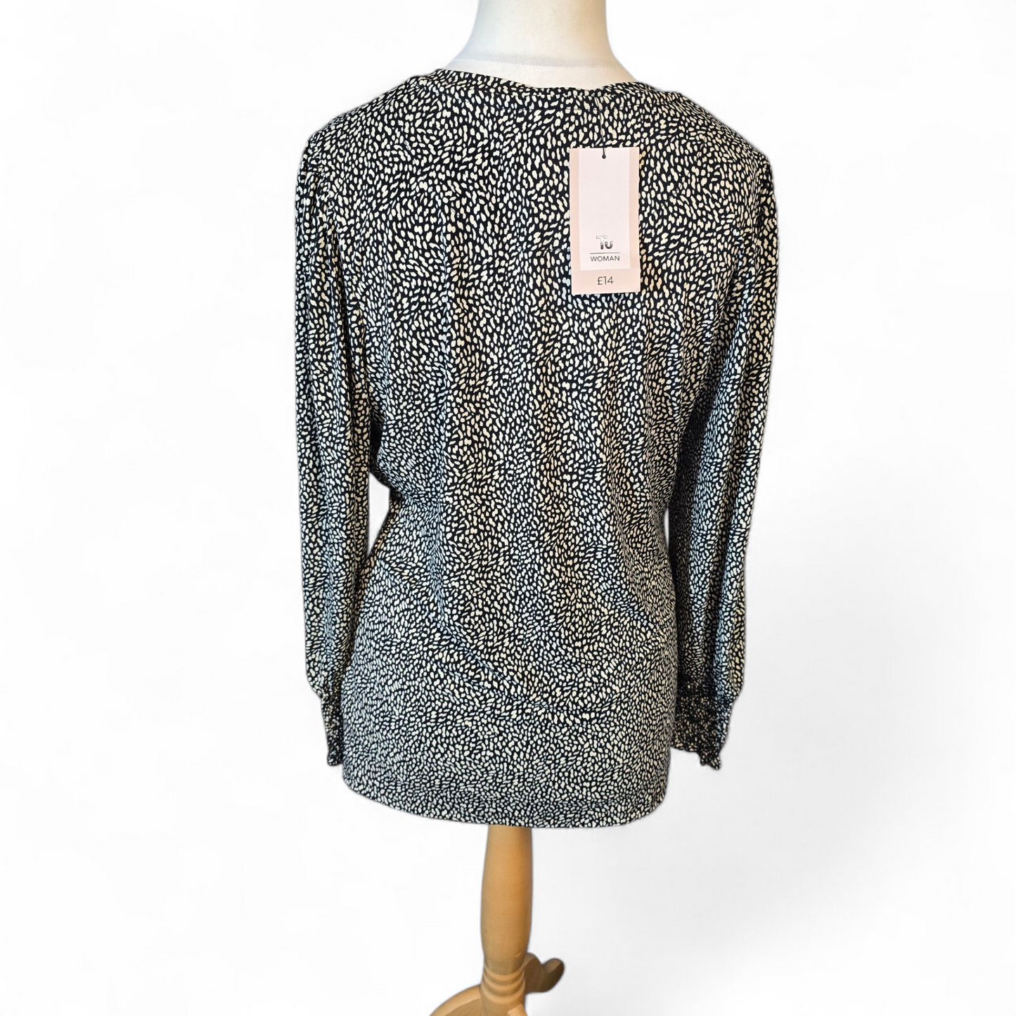 Tu Black & Cream Animal Print Top – Size 16 – NWT RRP £14