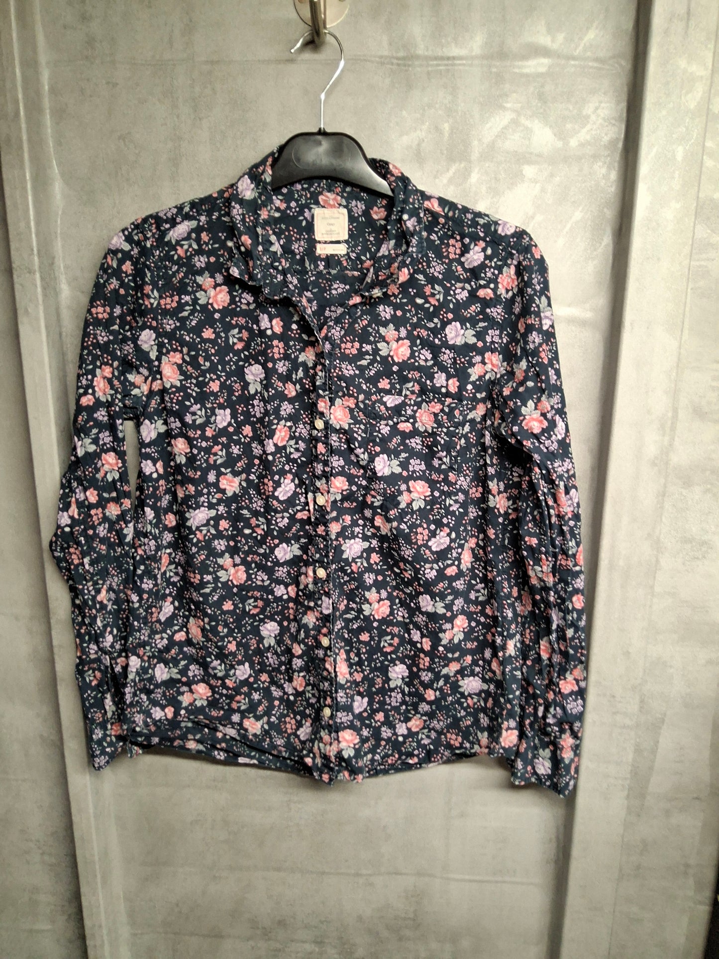 Gap Navy Floral "The Fitted Boyfriend" Long Sleeve Shirt – Size S (UK 8/10) – 100% Cotton
